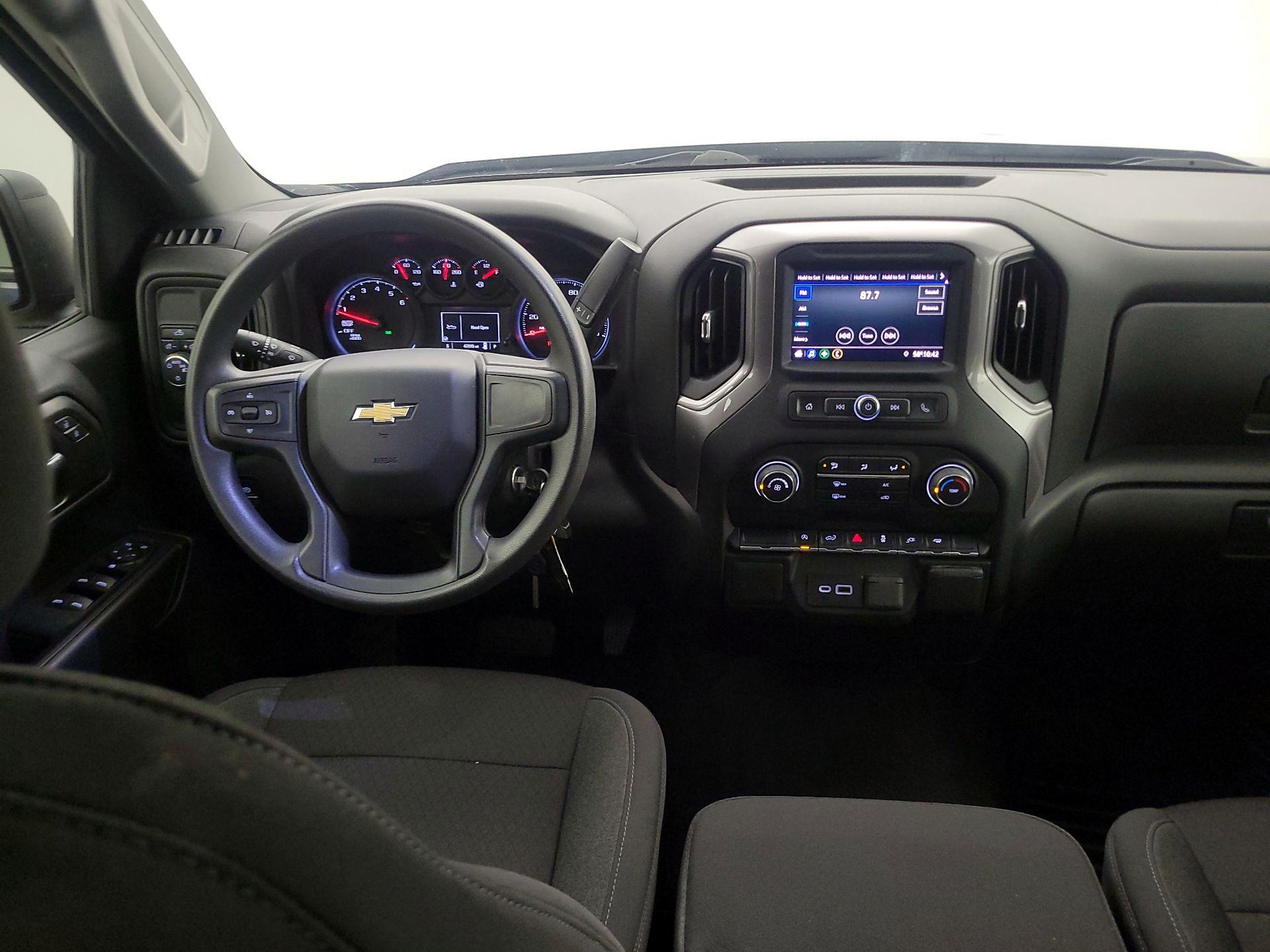 Thumbnail: 2022 Chevrolet Silverado 1500 - 10