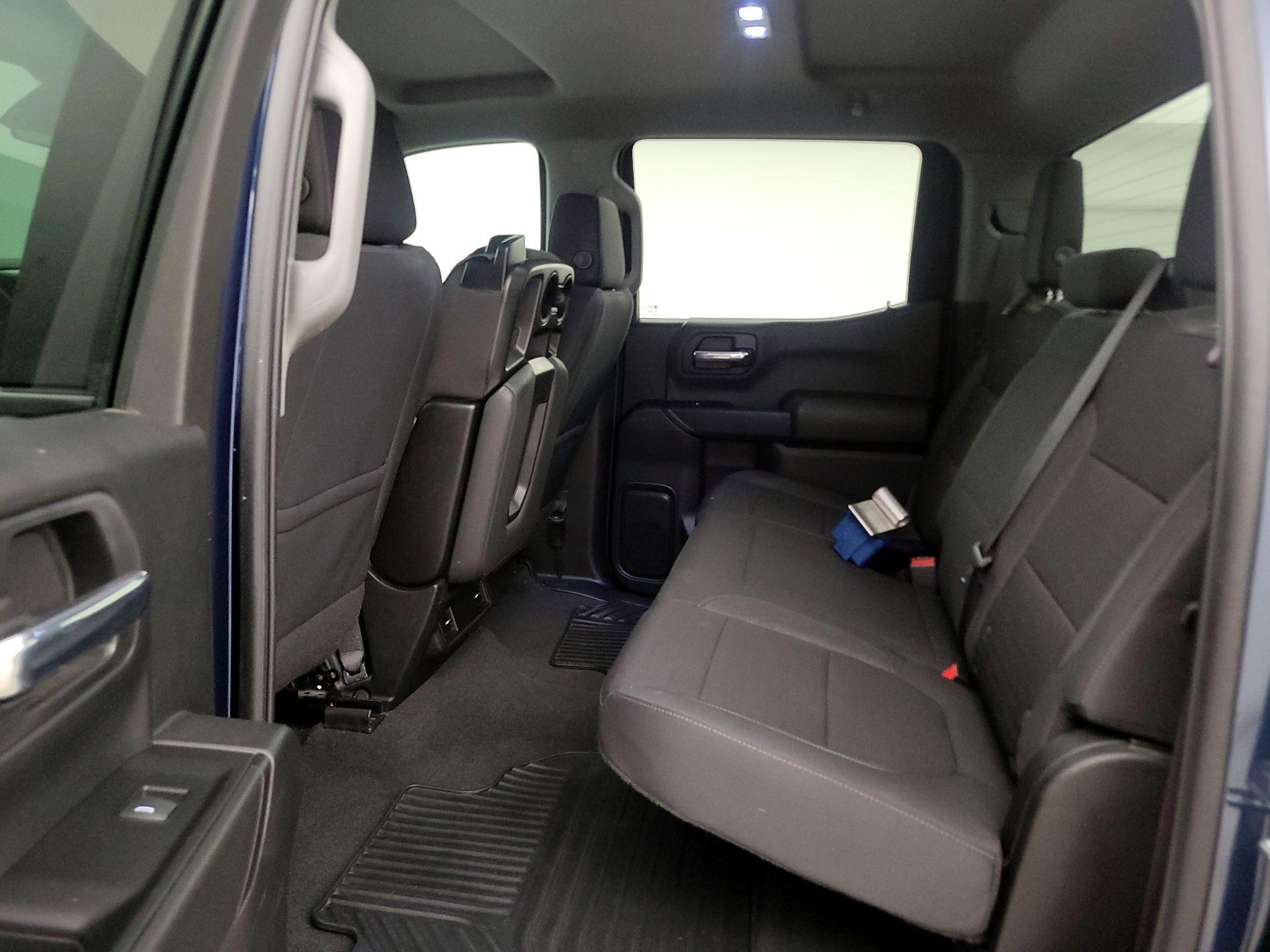 Thumbnail: 2022 Chevrolet Silverado 1500 - 19