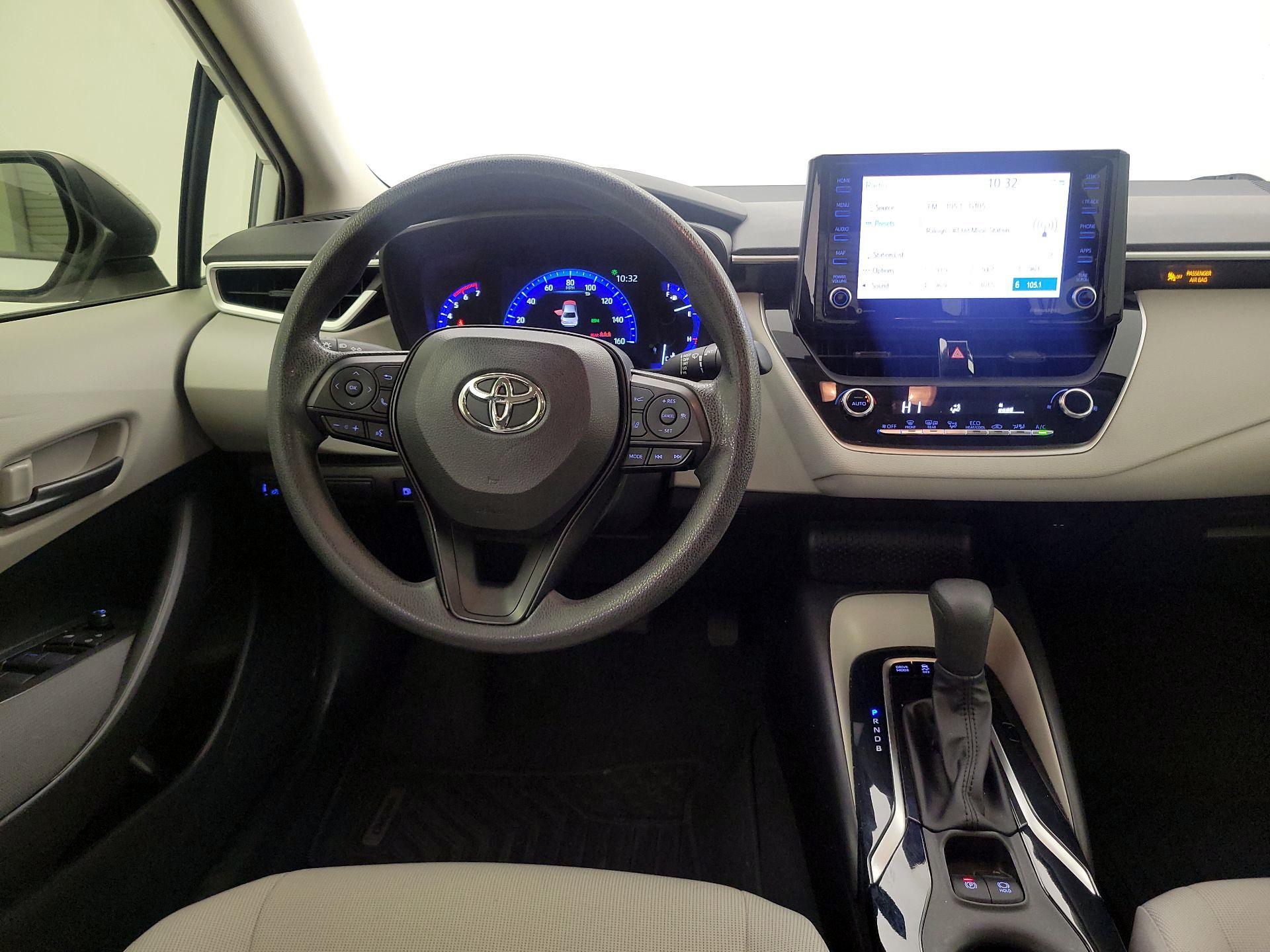 Thumbnail: 2022 Toyota Corolla - 10