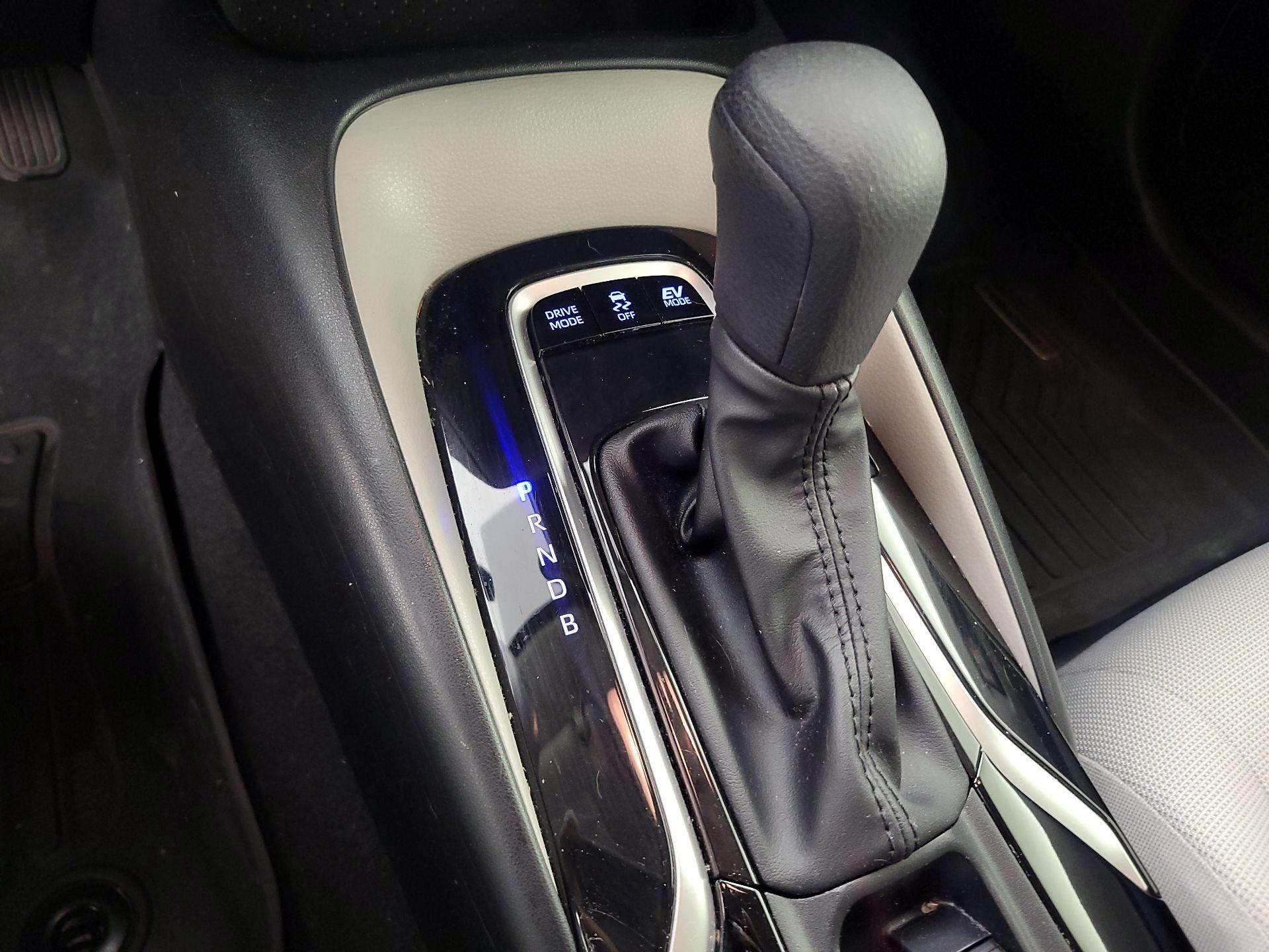 Thumbnail: 2022 Toyota Corolla - 17