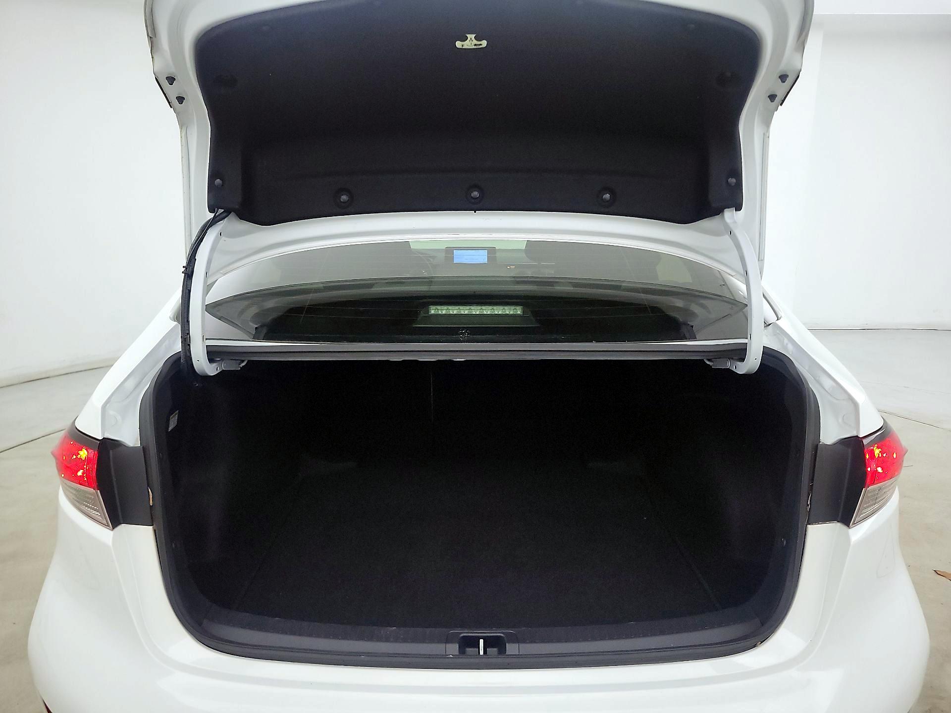 Thumbnail: 2022 Toyota Corolla - 20