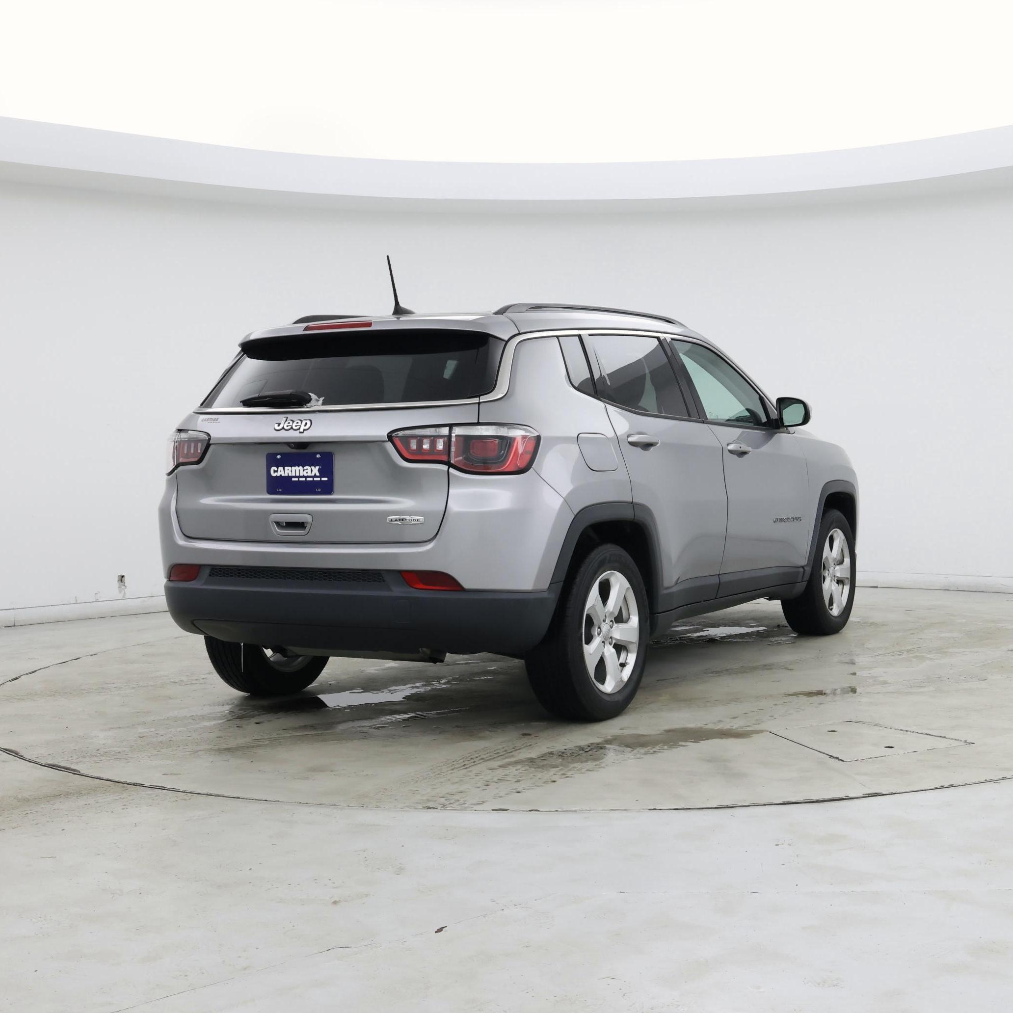 Thumbnail: 2020 Jeep Compass - 8