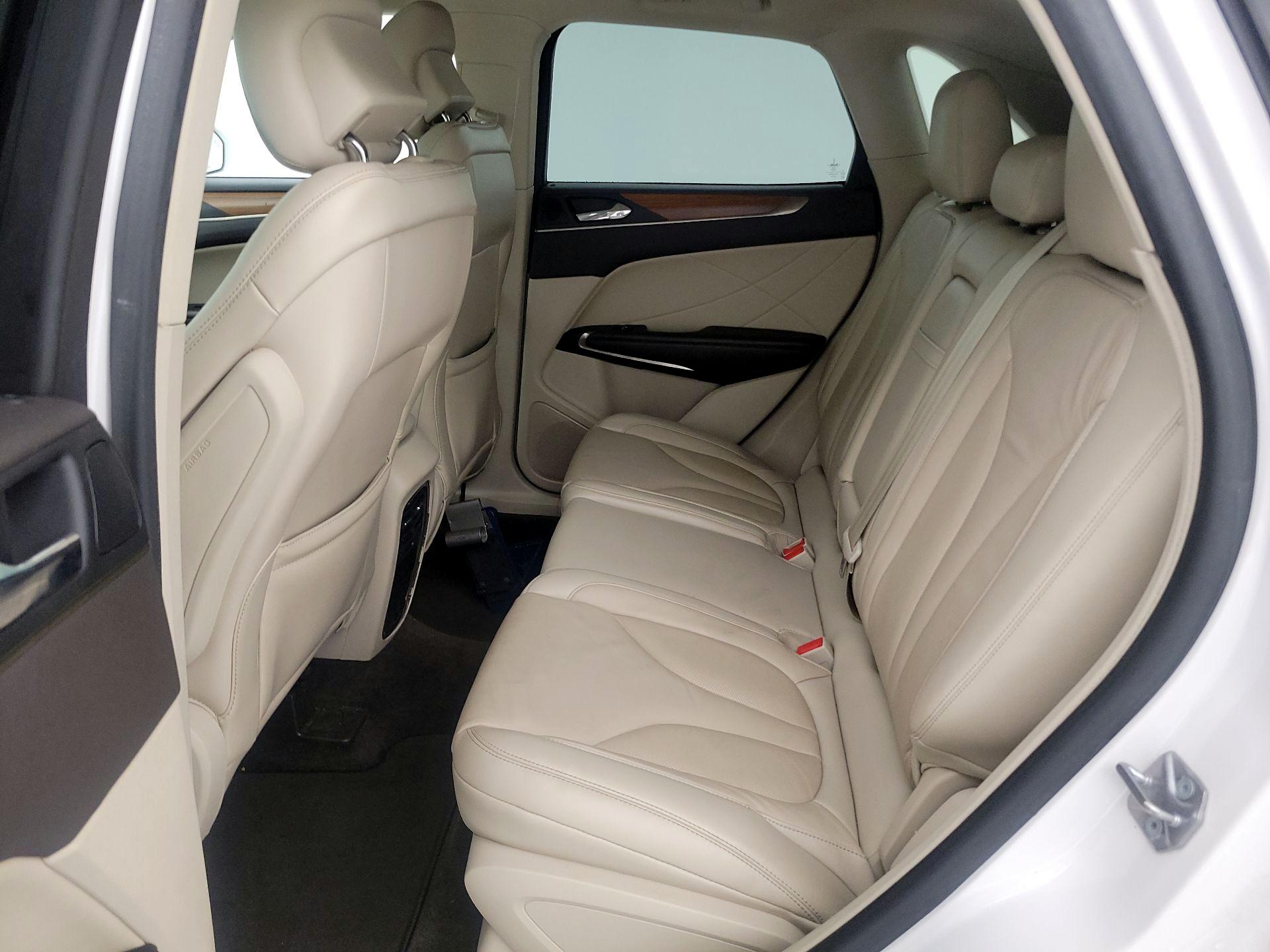 Thumbnail: 2018 Lincoln MKC - 20