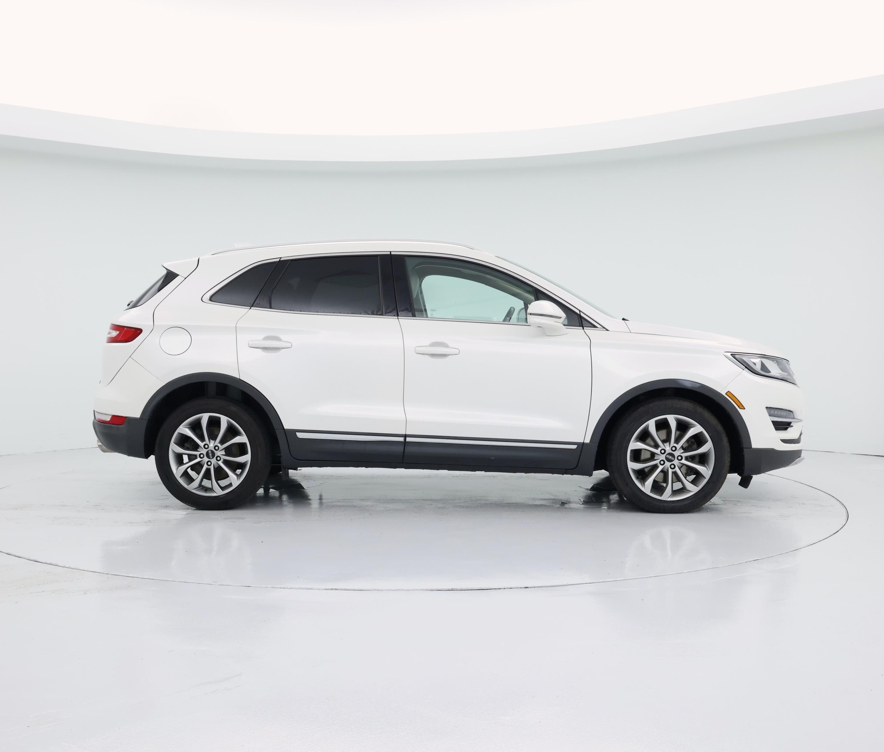 Thumbnail: 2018 Lincoln MKC - 7