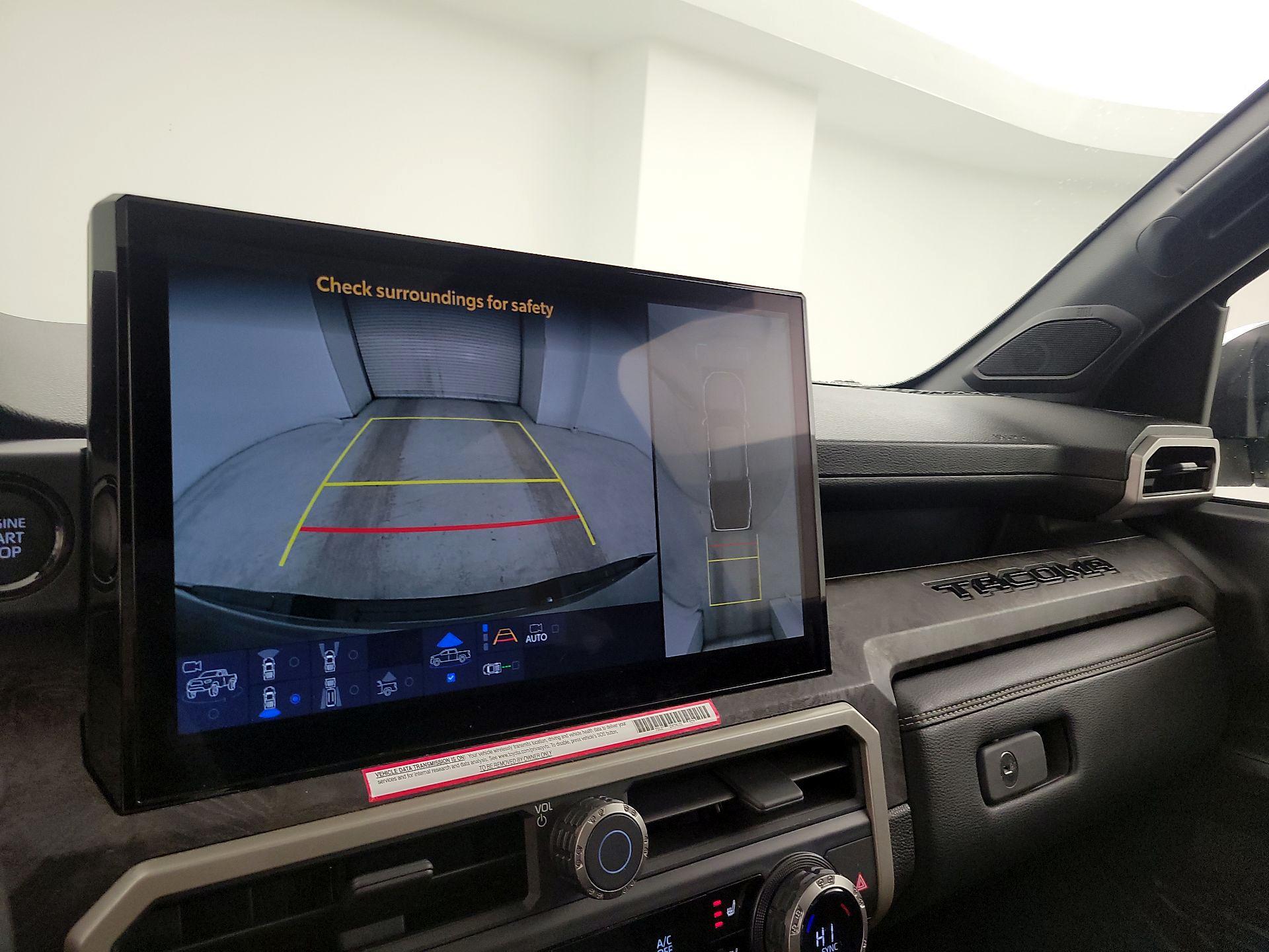 Thumbnail: 2024 Toyota Tacoma - 14