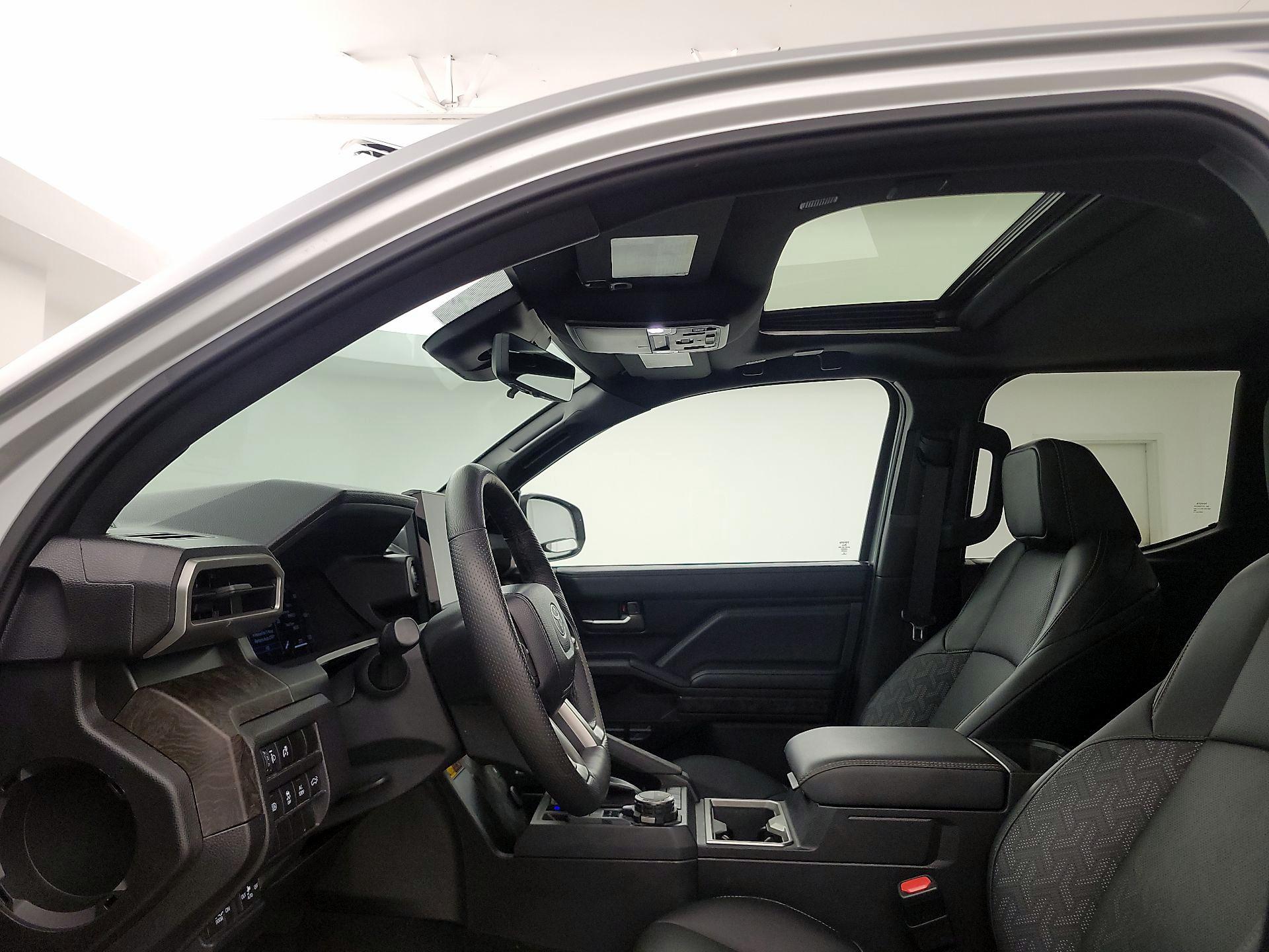 Thumbnail: 2024 Toyota Tacoma - 19