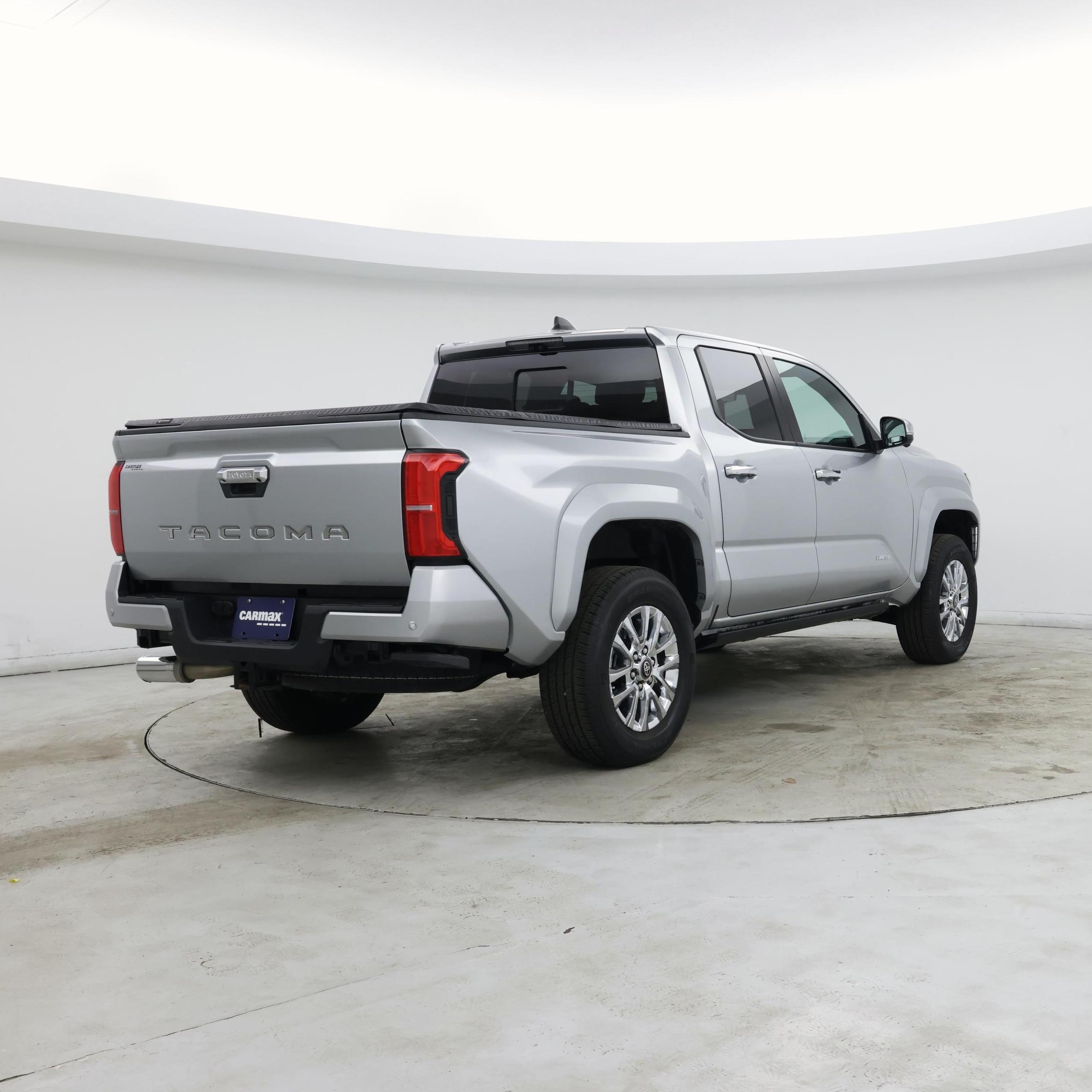 Thumbnail: 2024 Toyota Tacoma - 8