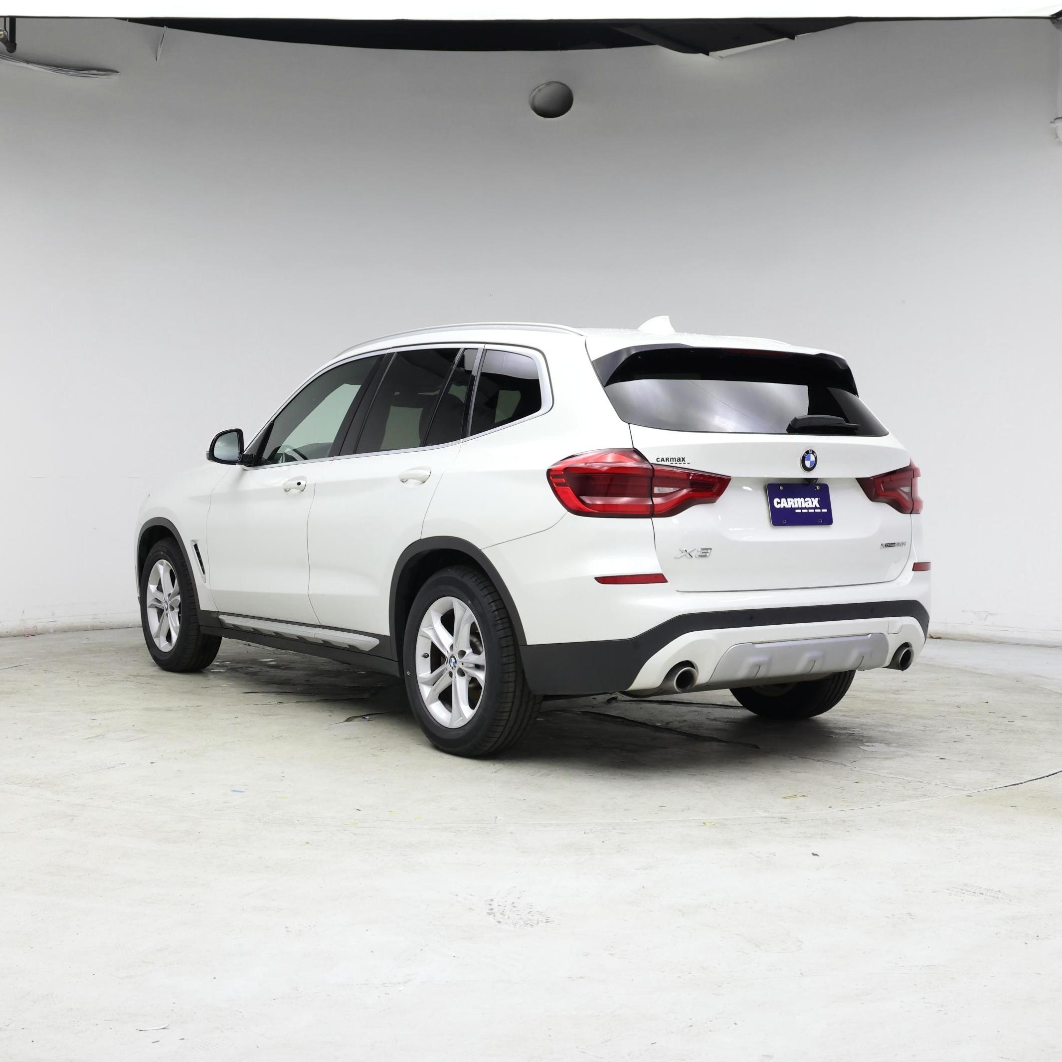 Thumbnail: 2021 BMW X3 - 2