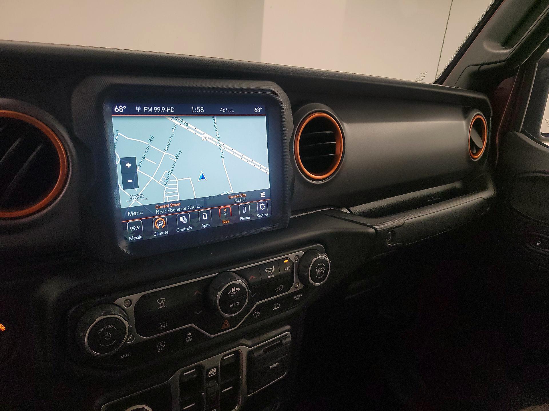 Thumbnail: 2021 Jeep Gladiator - 14