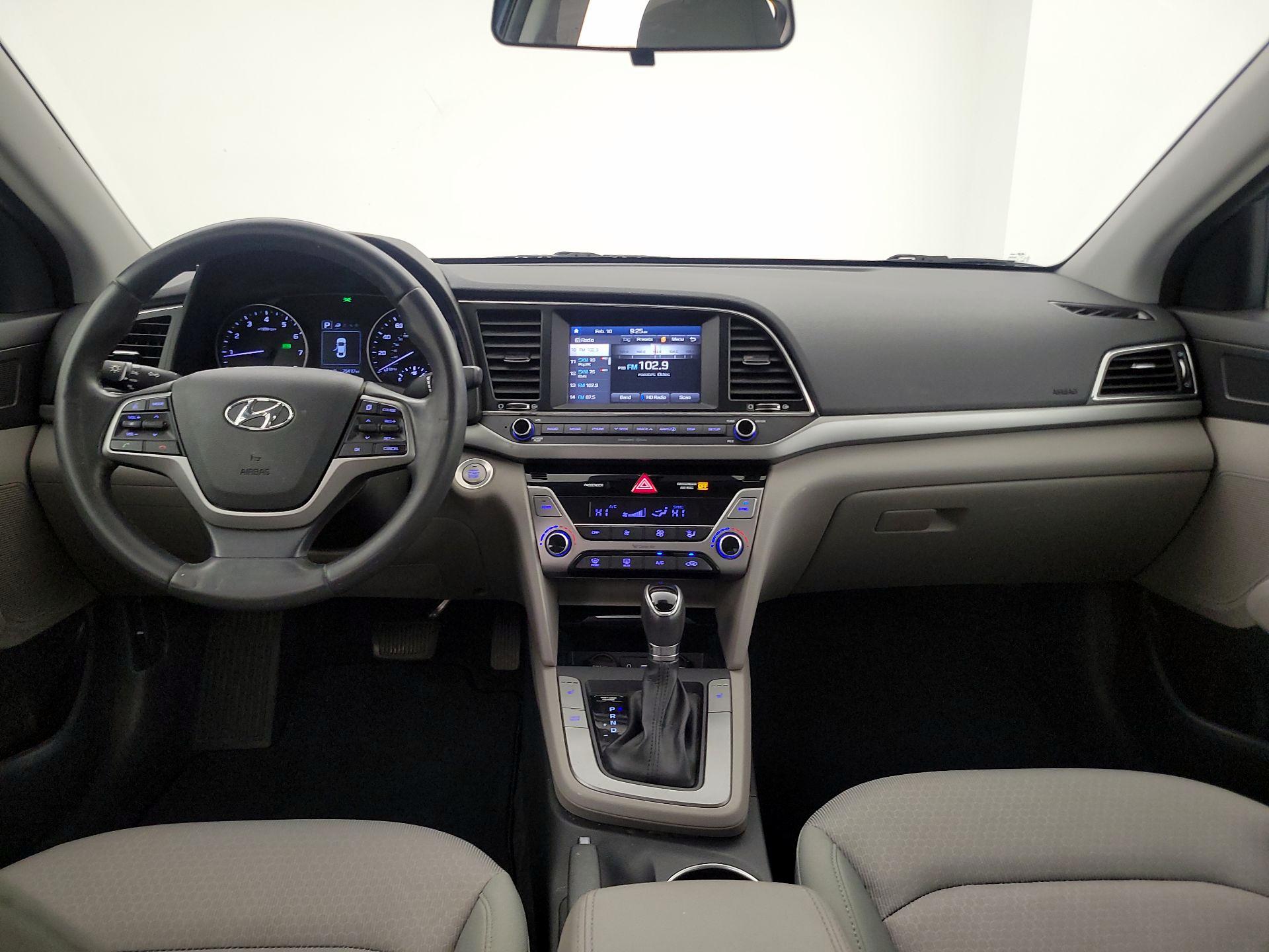 Thumbnail: 2017 Hyundai Elantra - 9