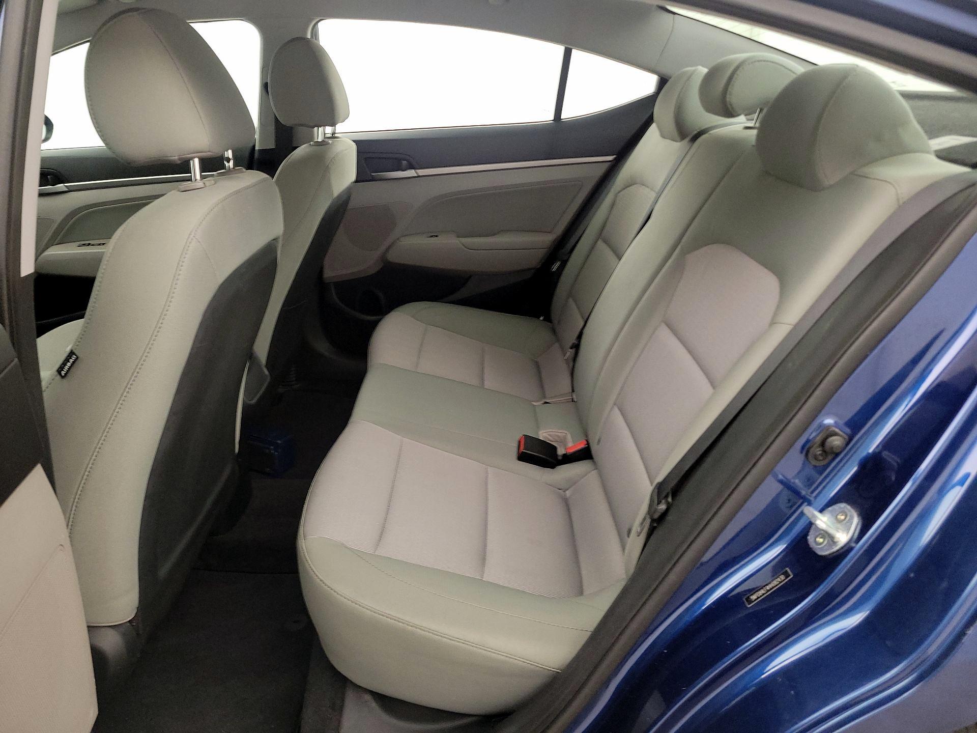 Thumbnail: 2017 Hyundai Elantra - 19