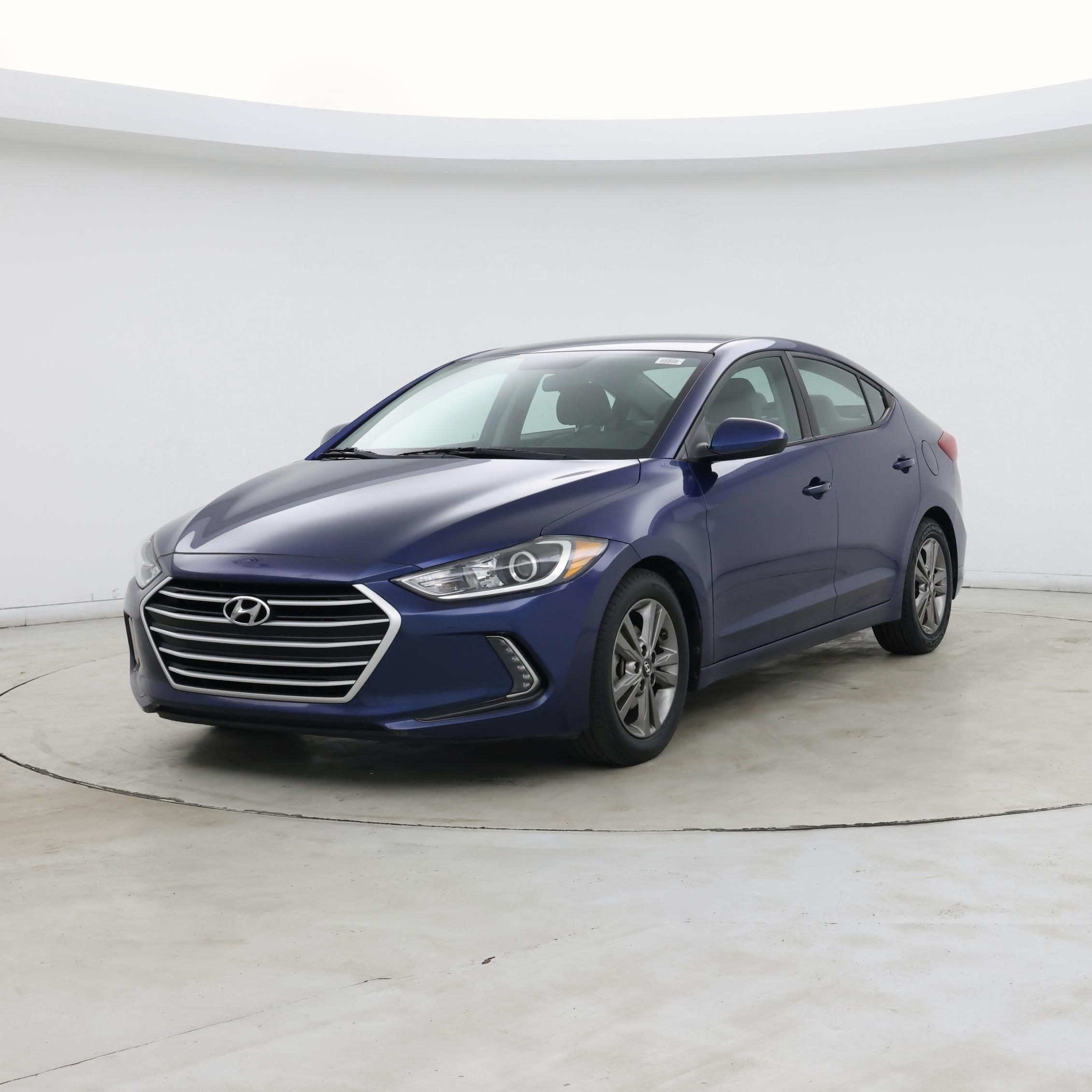 Thumbnail: 2017 Hyundai Elantra - 4
