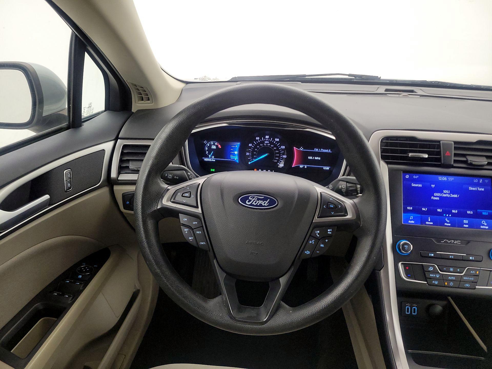 Thumbnail: 2020 Ford Fusion - 10