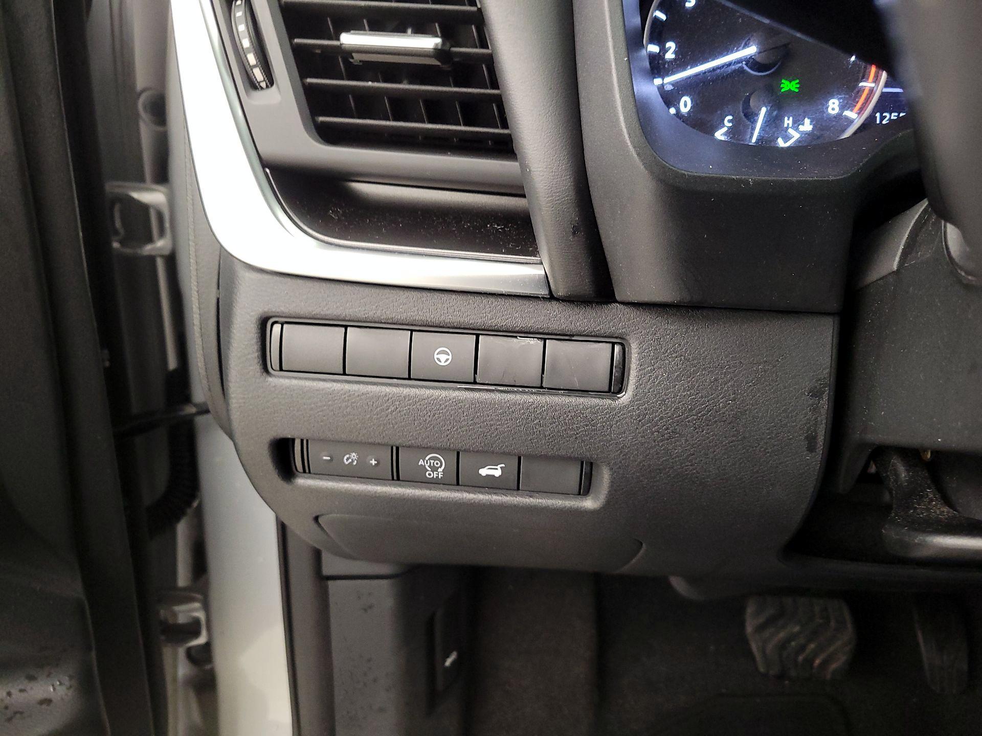 Thumbnail: 2023 Nissan Rogue - 13