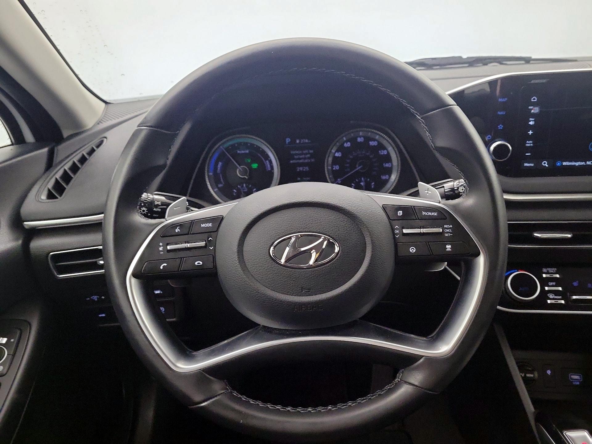 Thumbnail: 2023 Hyundai Sonata - 10