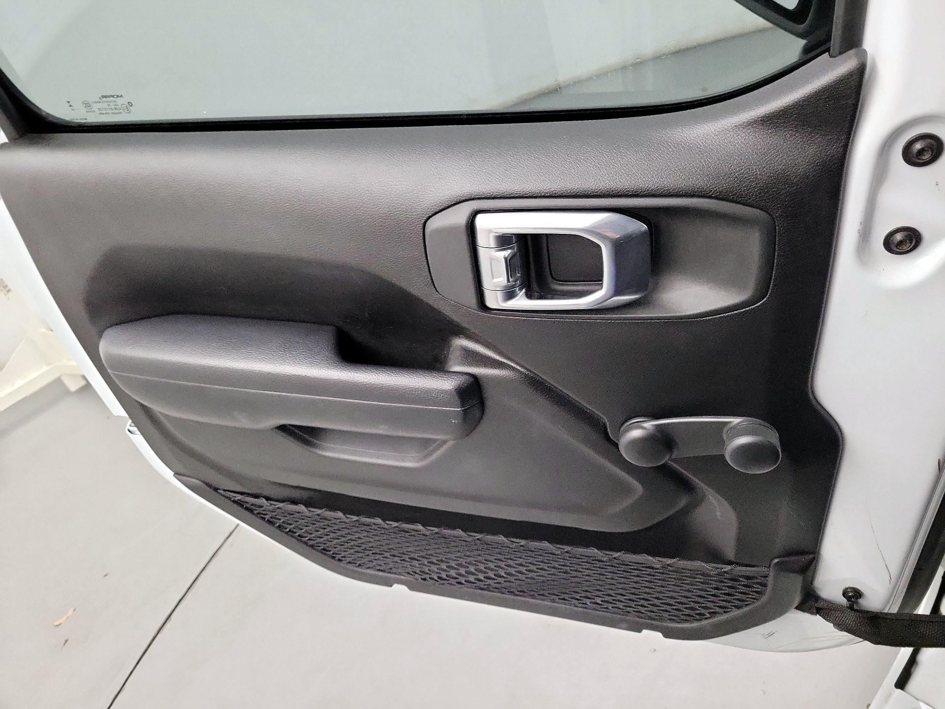 Thumbnail: 2024 Jeep Wrangler - 10