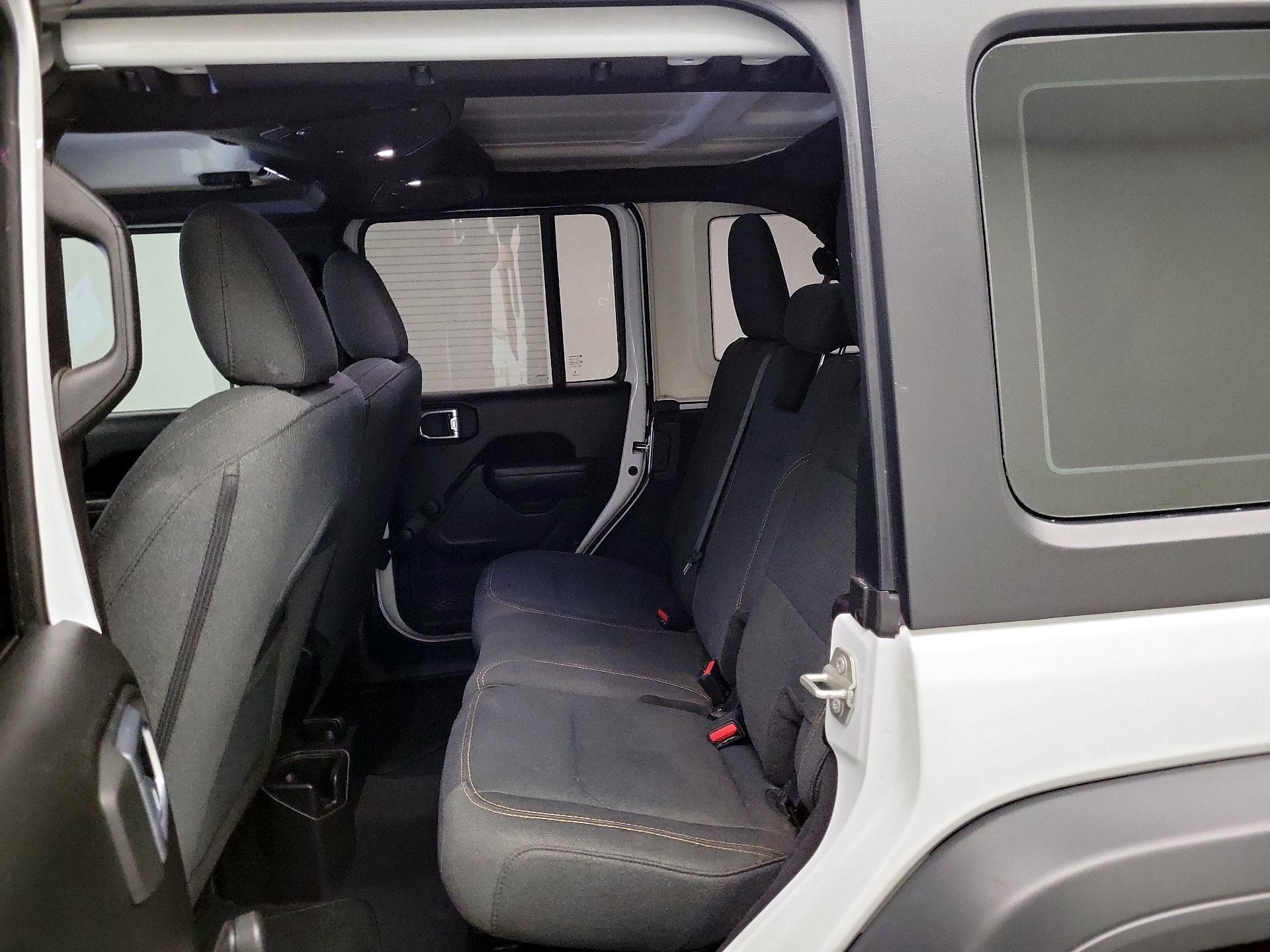 Thumbnail: 2024 Jeep Wrangler - 17