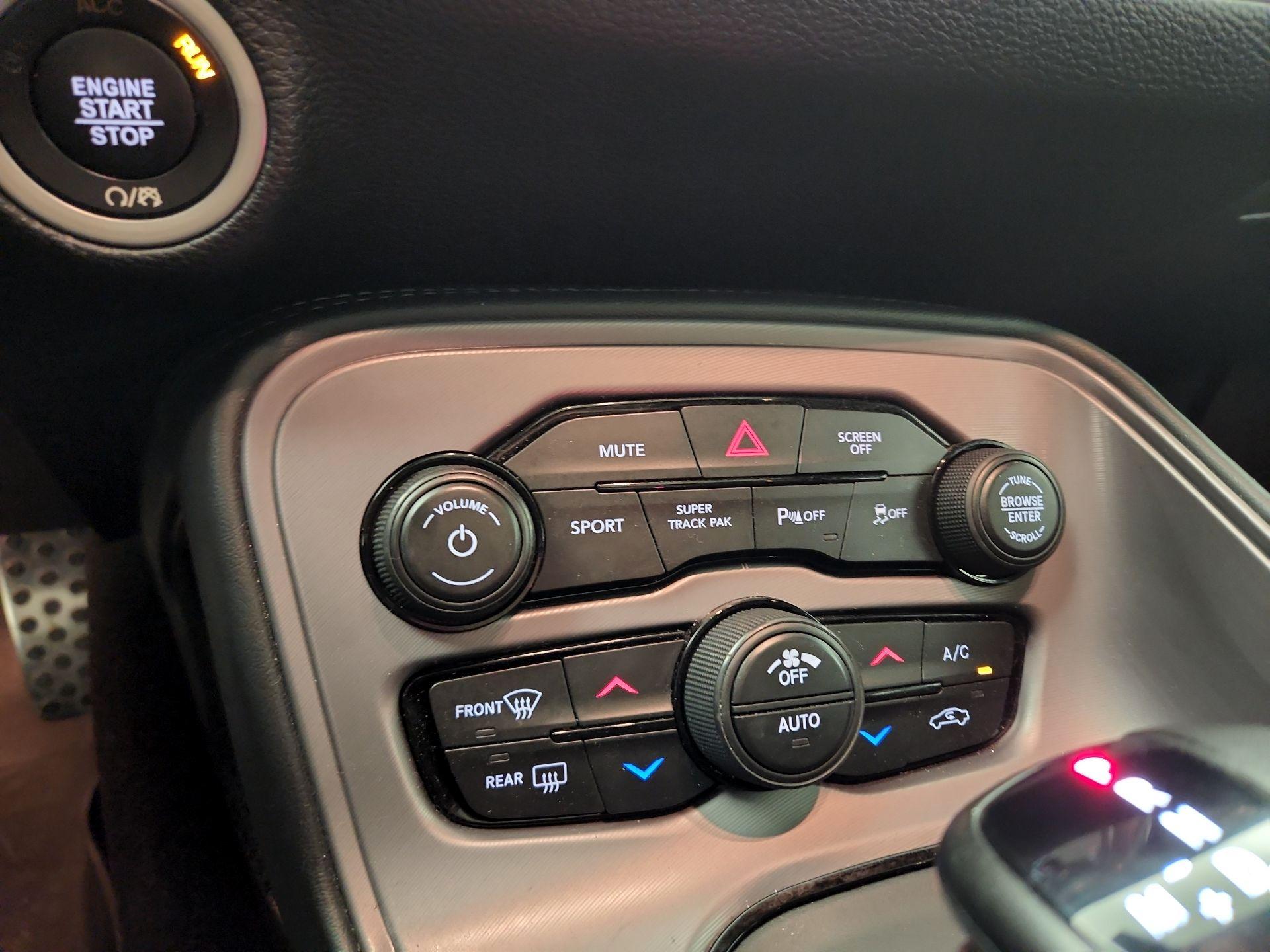 Thumbnail: 2023 Dodge Challenger - 17