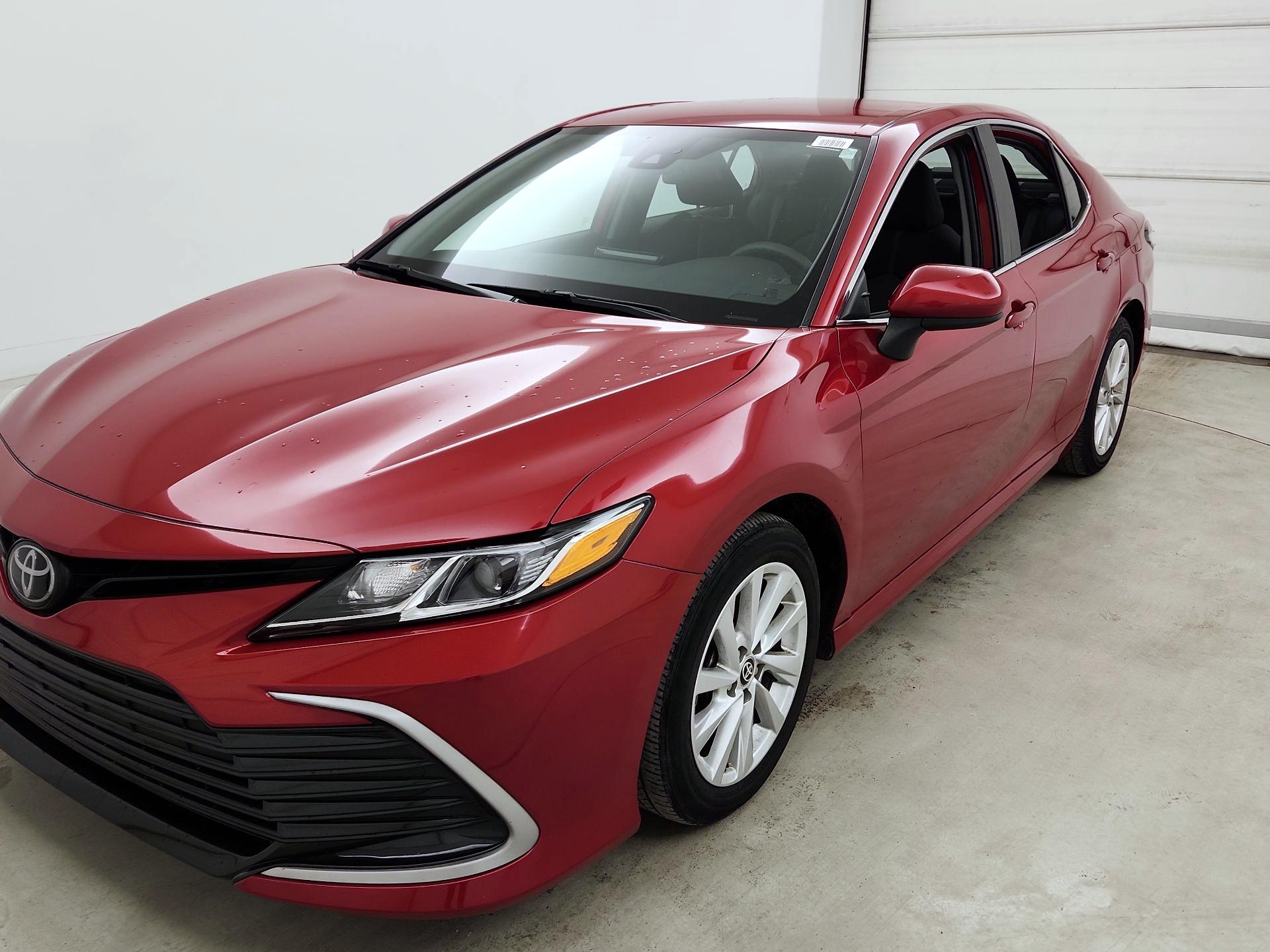 Thumbnail: 2023 Toyota Camry - 3