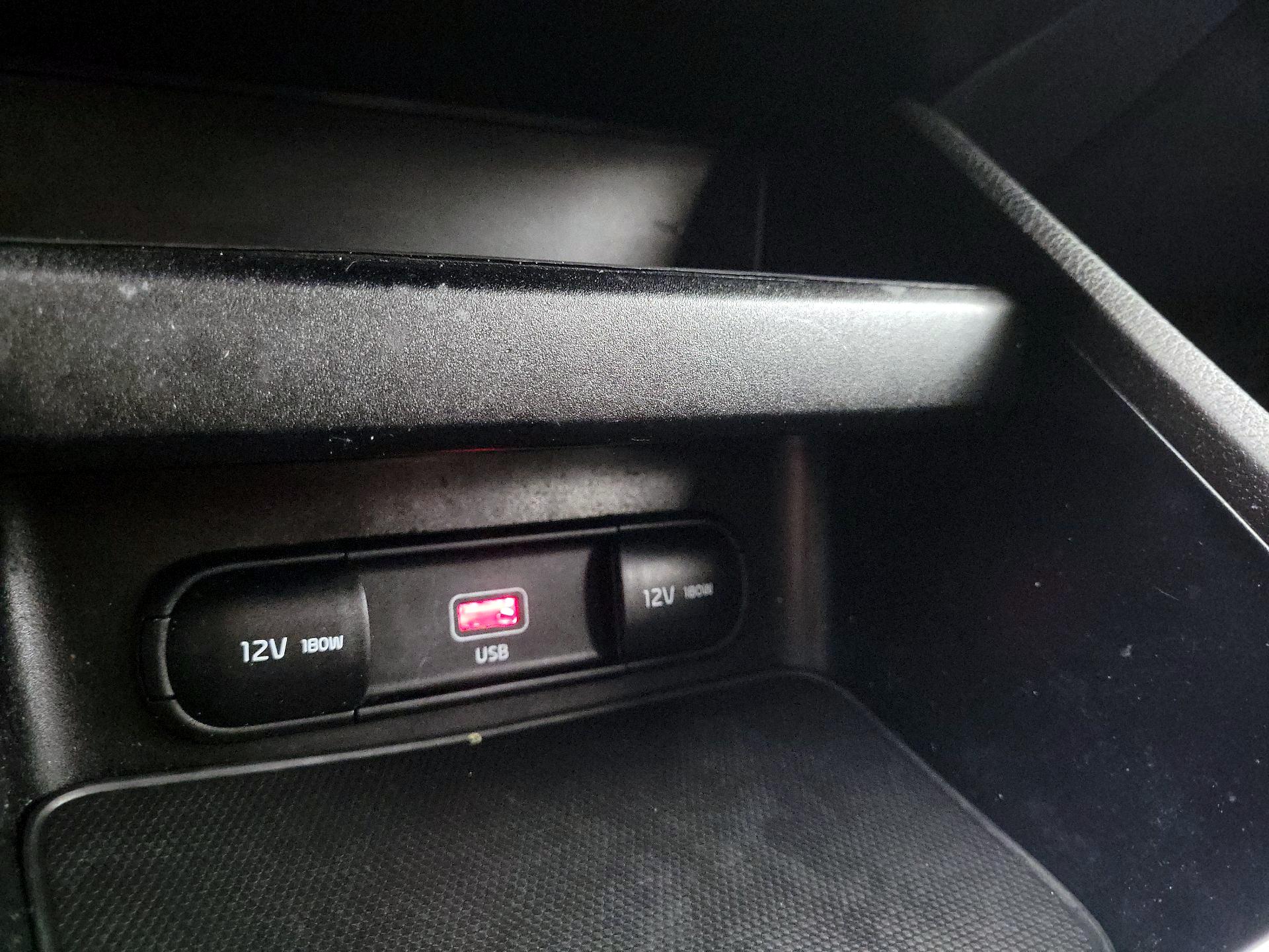 Thumbnail: 2023 Kia Forte - 16