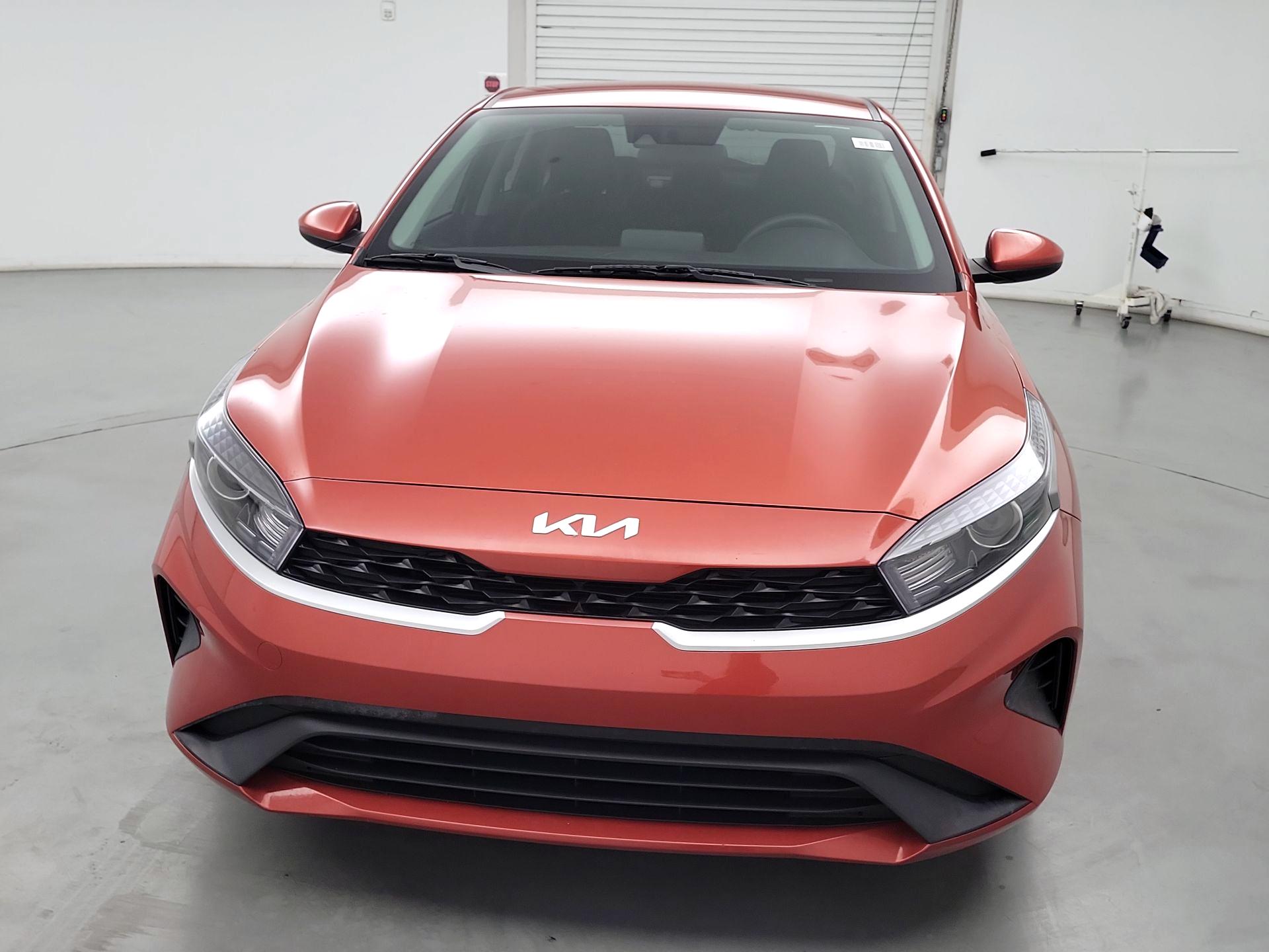 Thumbnail: 2023 Kia Forte - 2