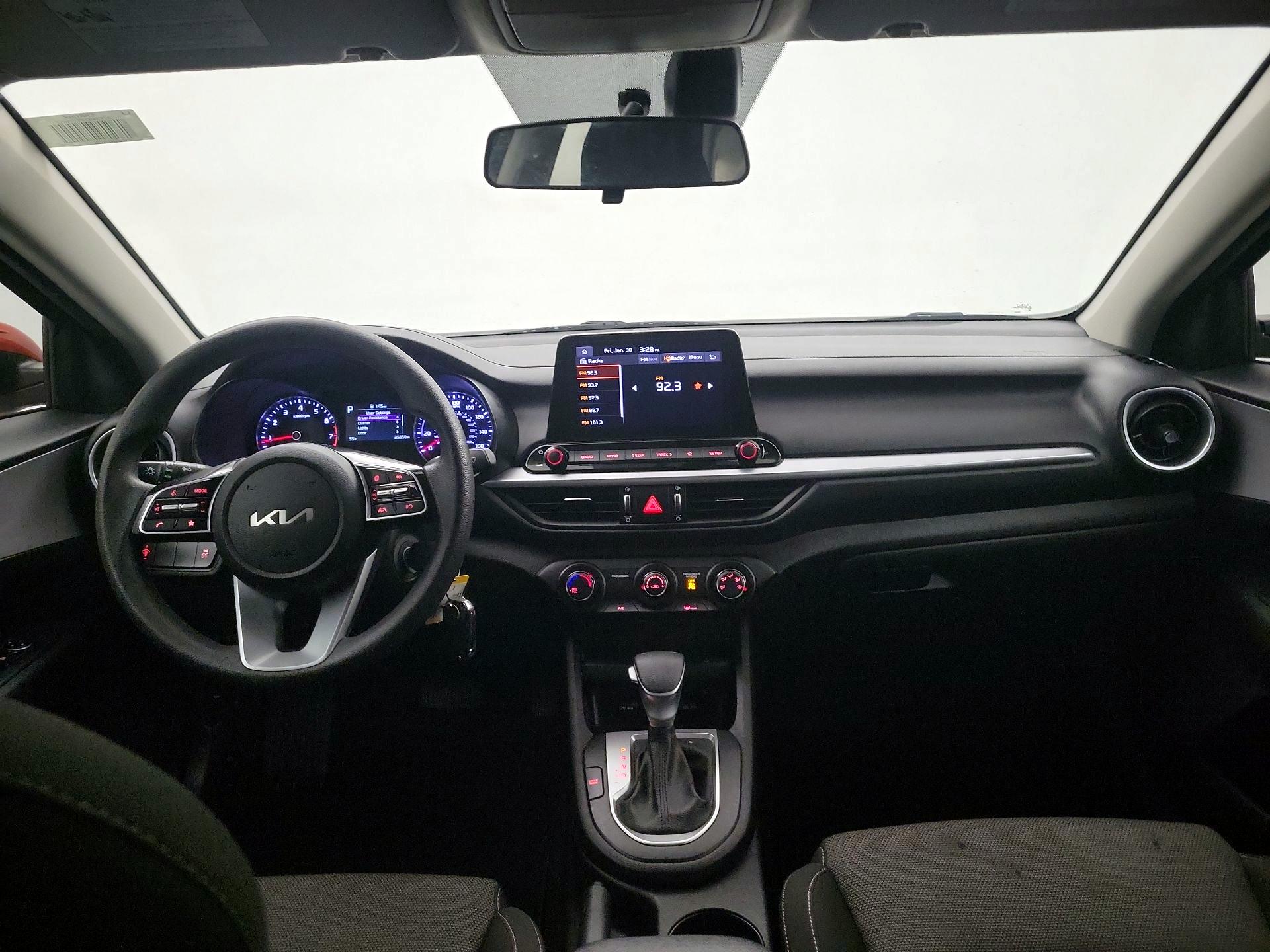 Thumbnail: 2023 Kia Forte - 8