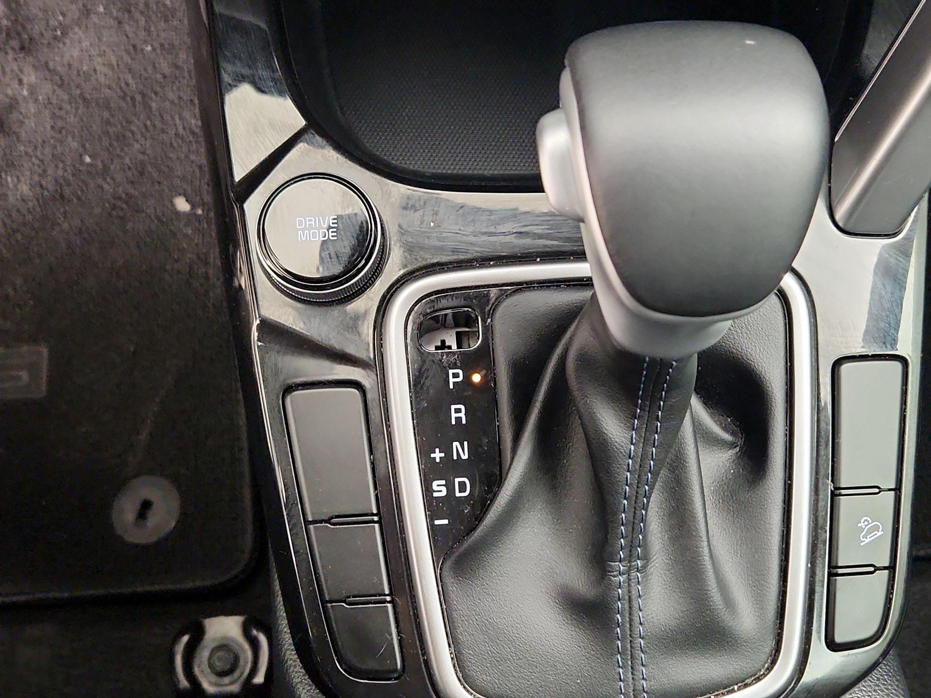 Thumbnail: 2023 Kia Seltos - 15