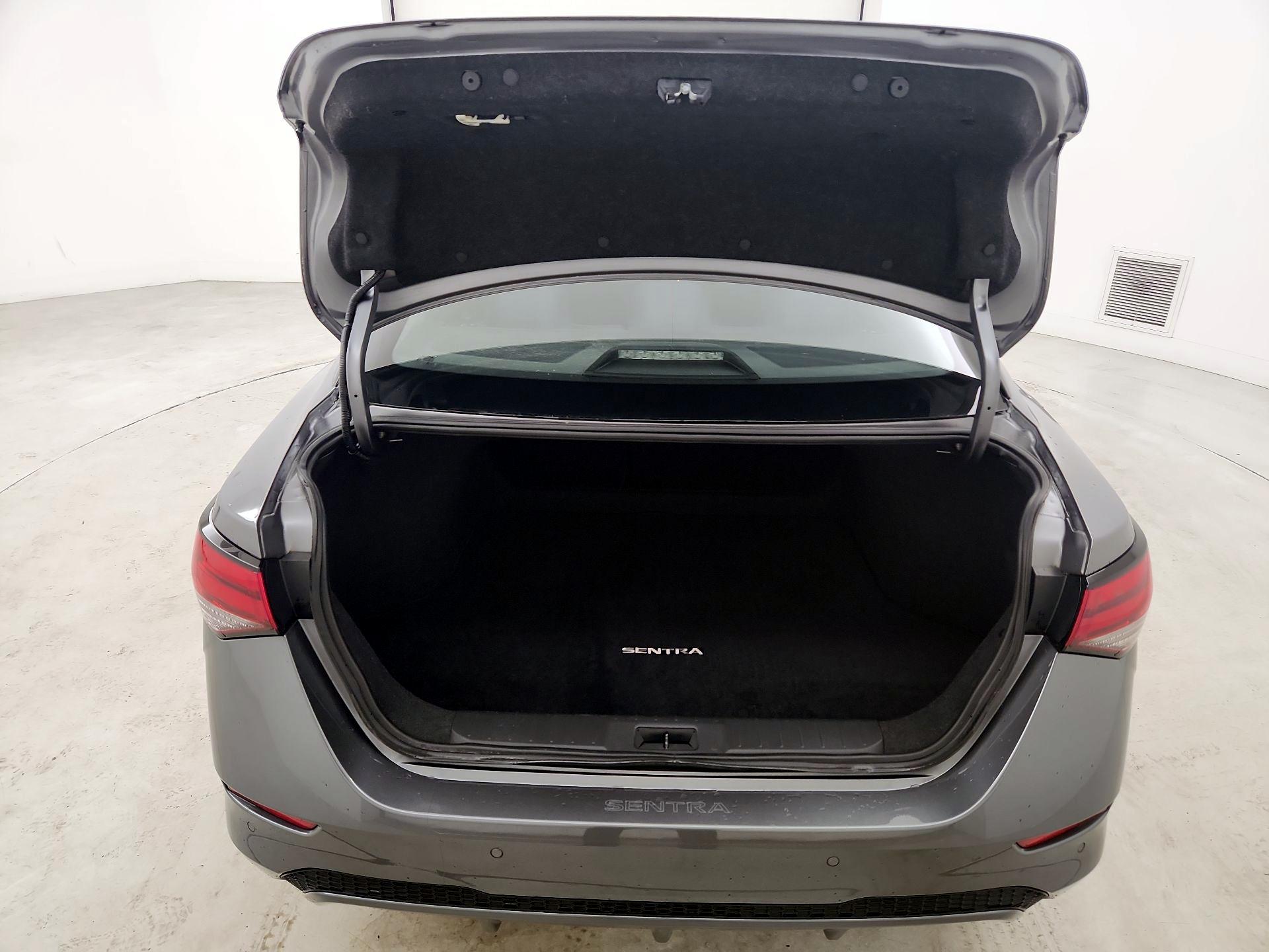 Thumbnail: 2024 Nissan Sentra - 20