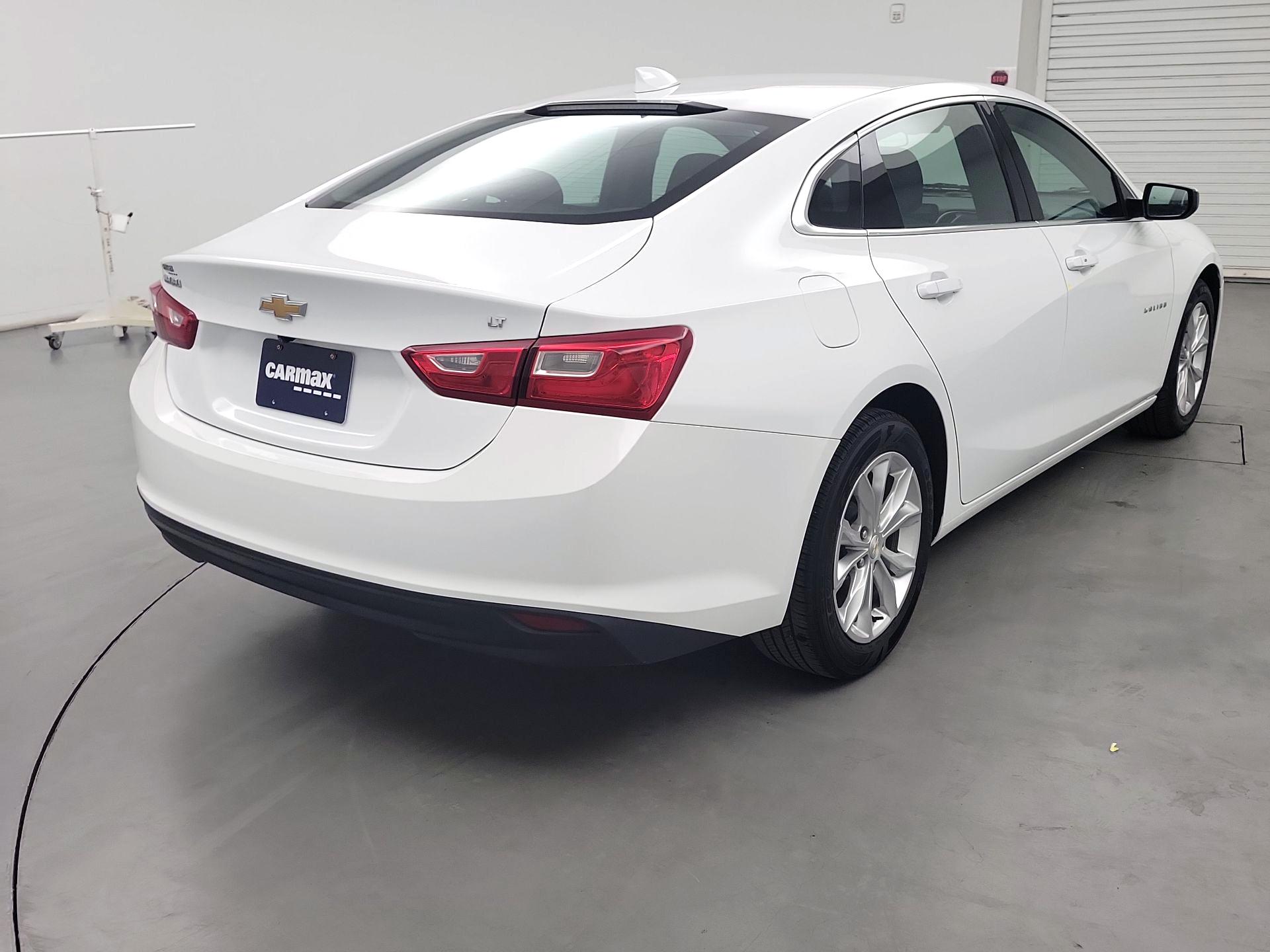 Thumbnail: 2023 Chevrolet Malibu - 5