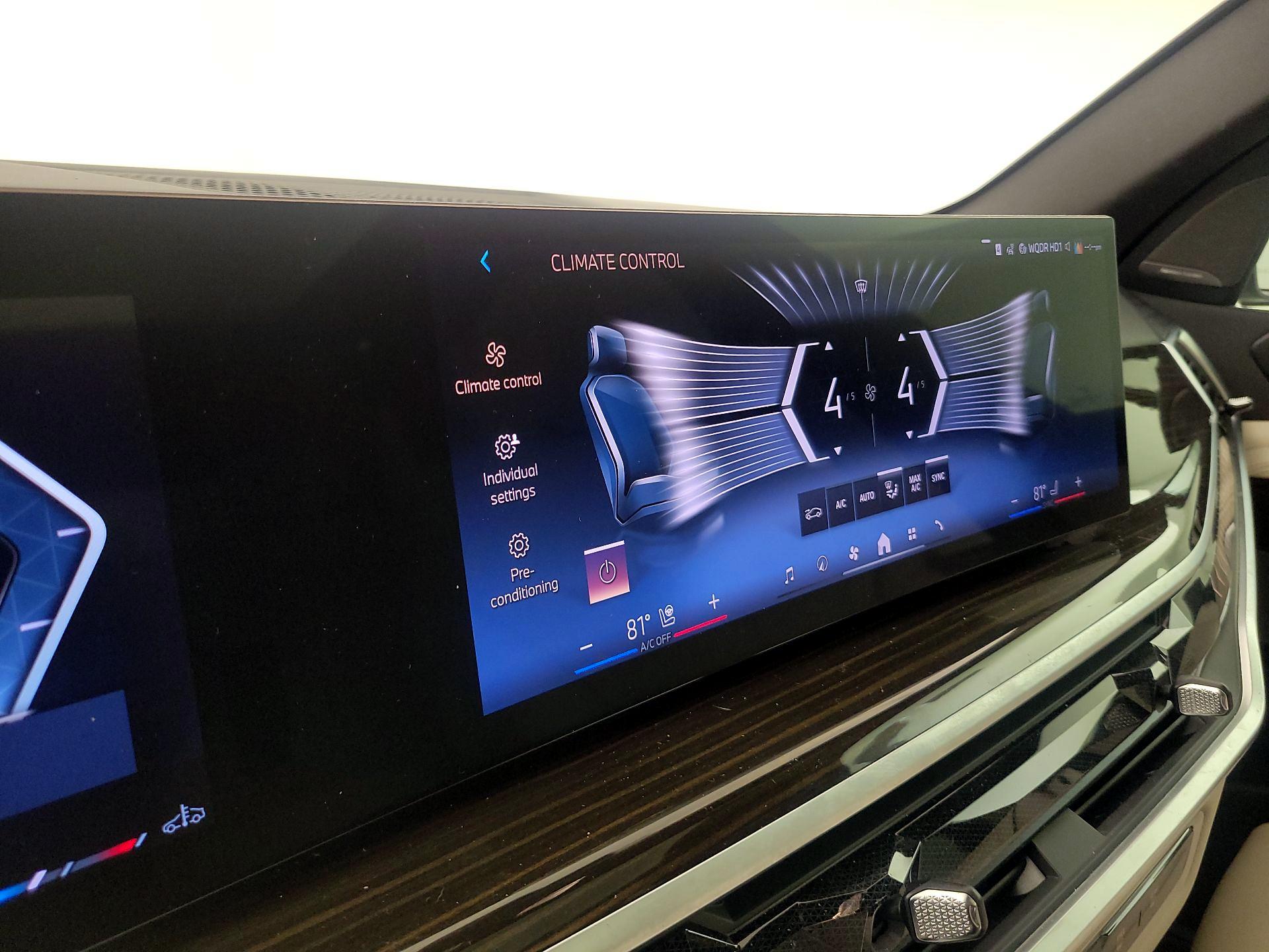 Thumbnail: 2024 BMW X5 - 17