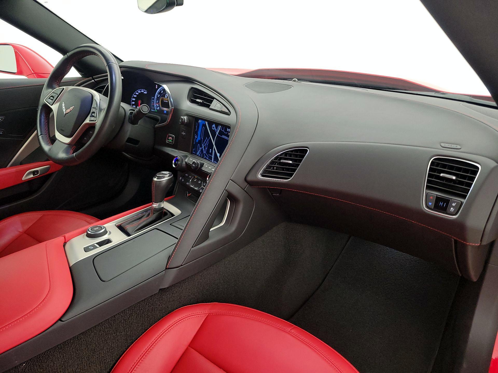 Thumbnail: 2015 Chevrolet Corvette - 9