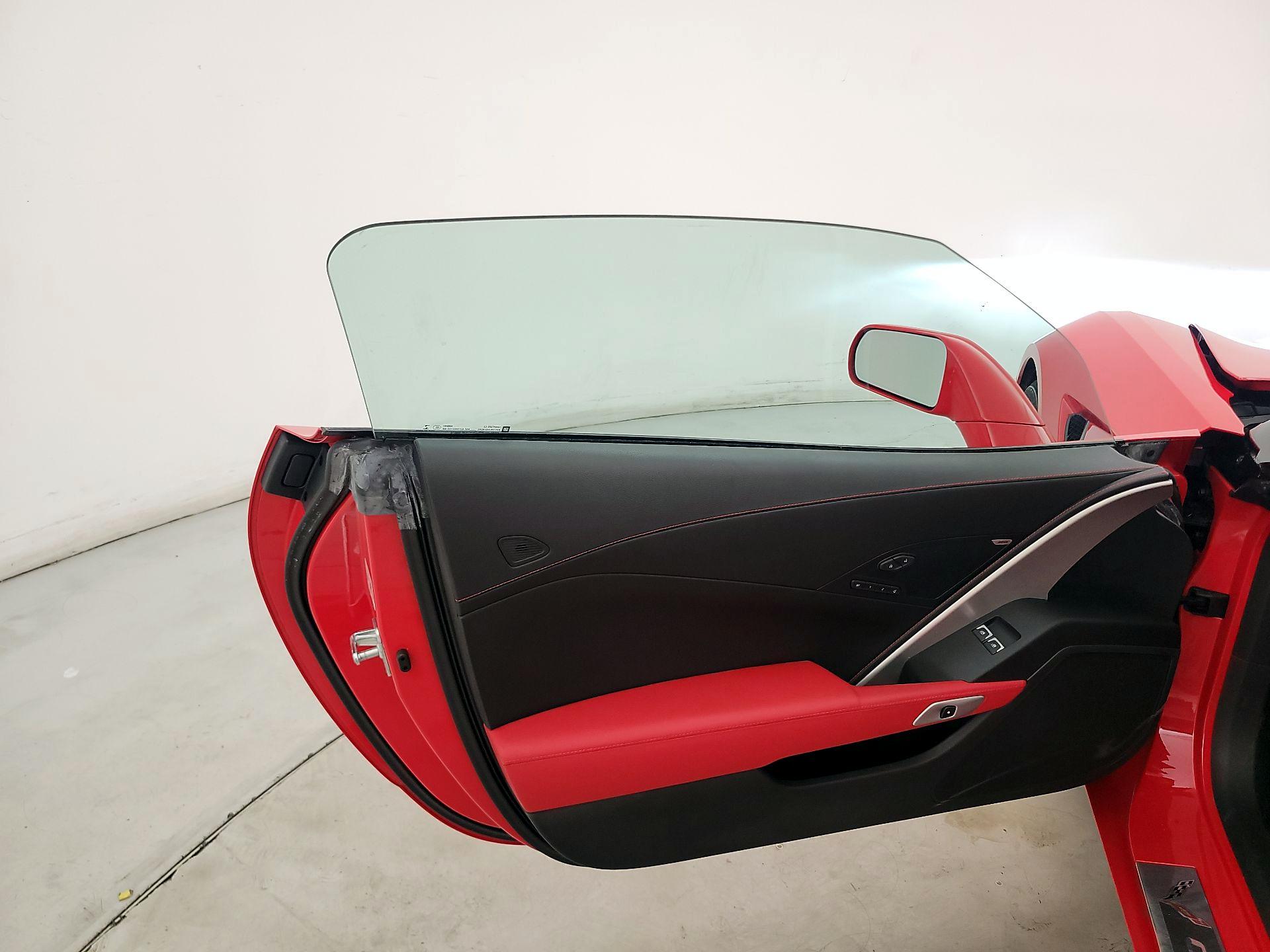 Thumbnail: 2015 Chevrolet Corvette - 12