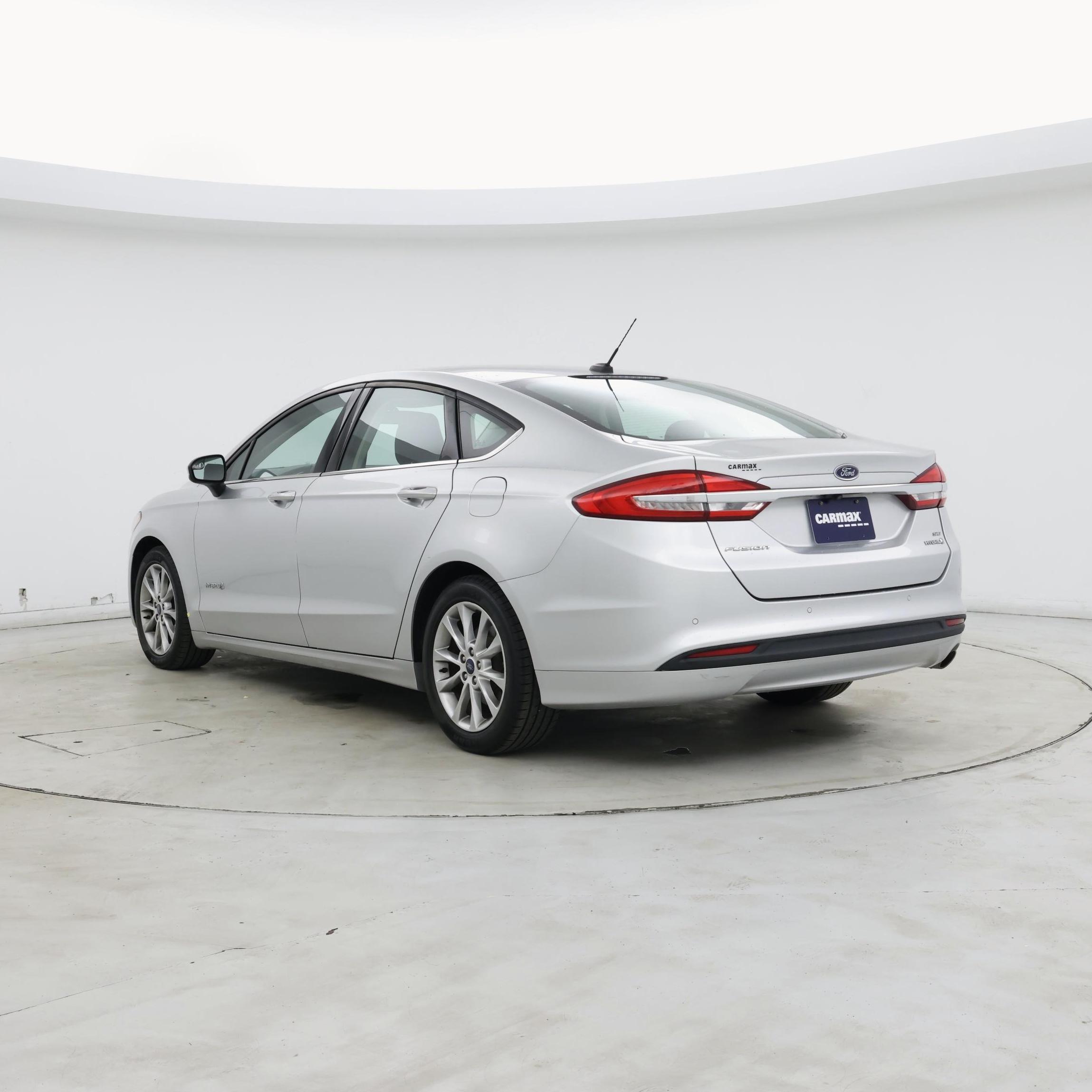 Thumbnail: 2017 Ford Fusion - 2