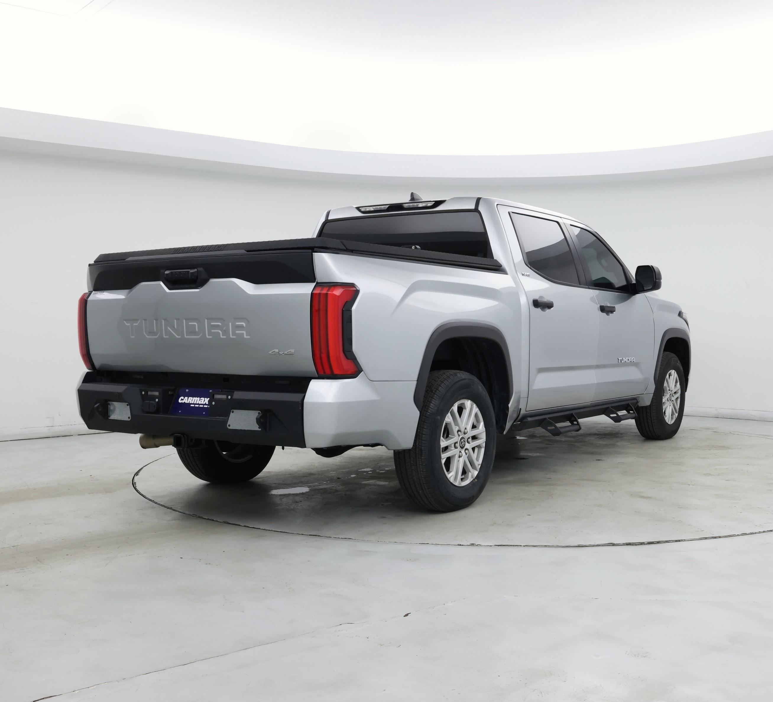 Thumbnail: 2024 Toyota Tundra - 8