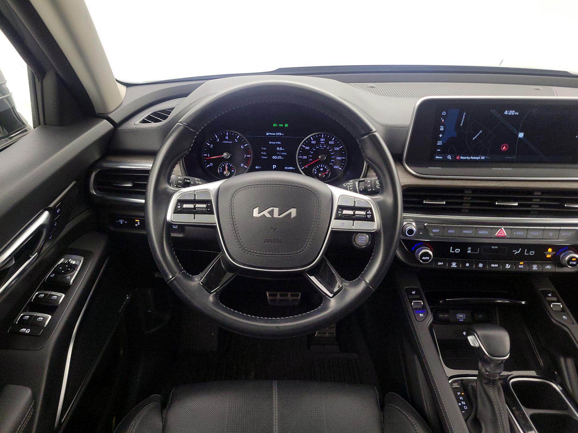 Thumbnail: 2022 Kia Telluride - 10