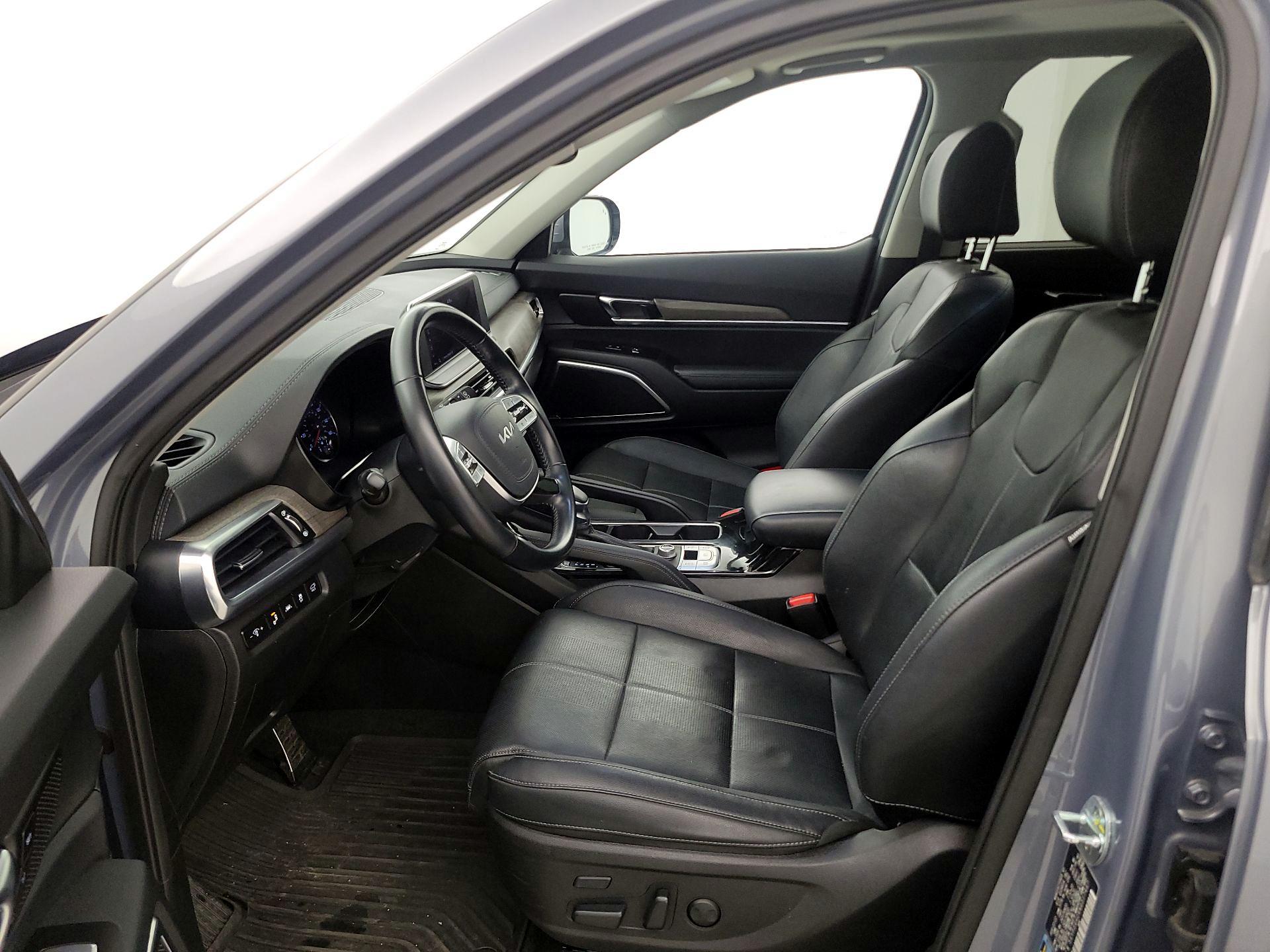 Thumbnail: 2022 Kia Telluride - 11