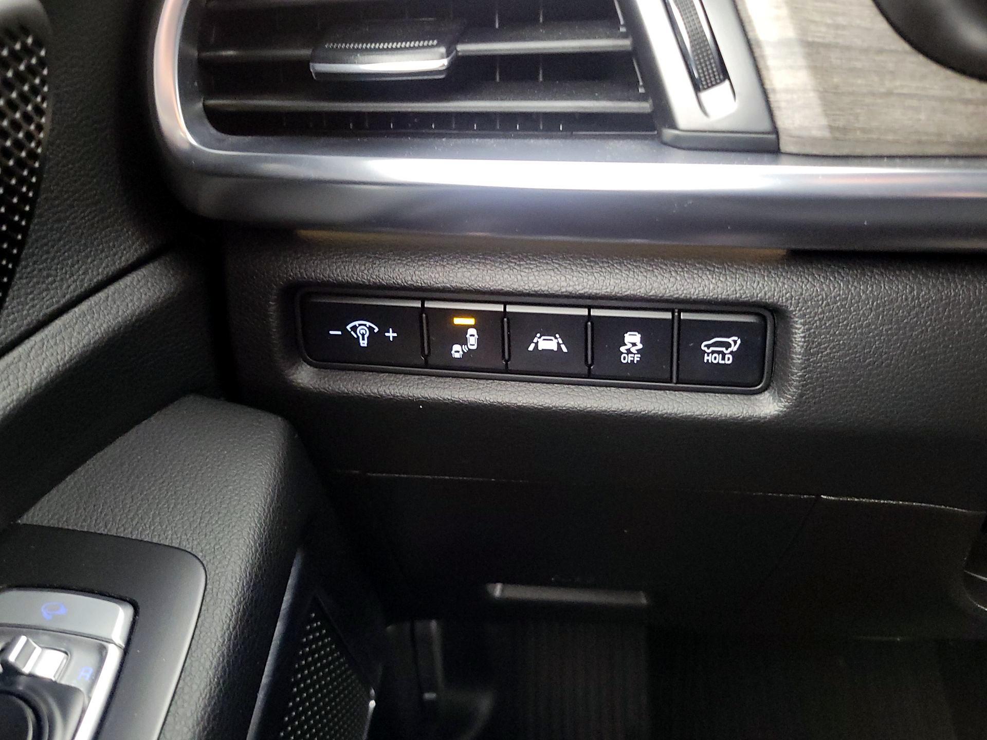 Thumbnail: 2022 Kia Telluride - 13