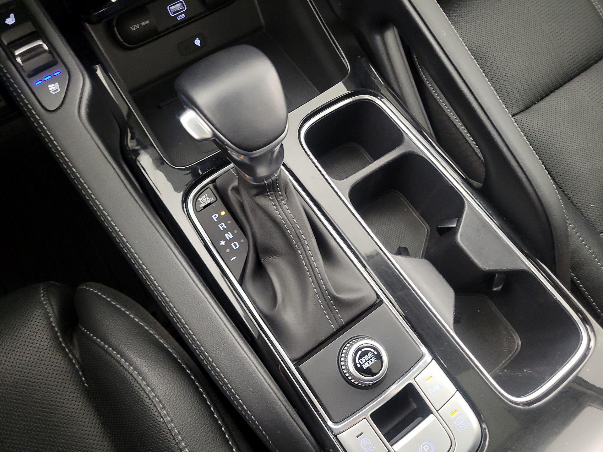 Thumbnail: 2022 Kia Telluride - 18