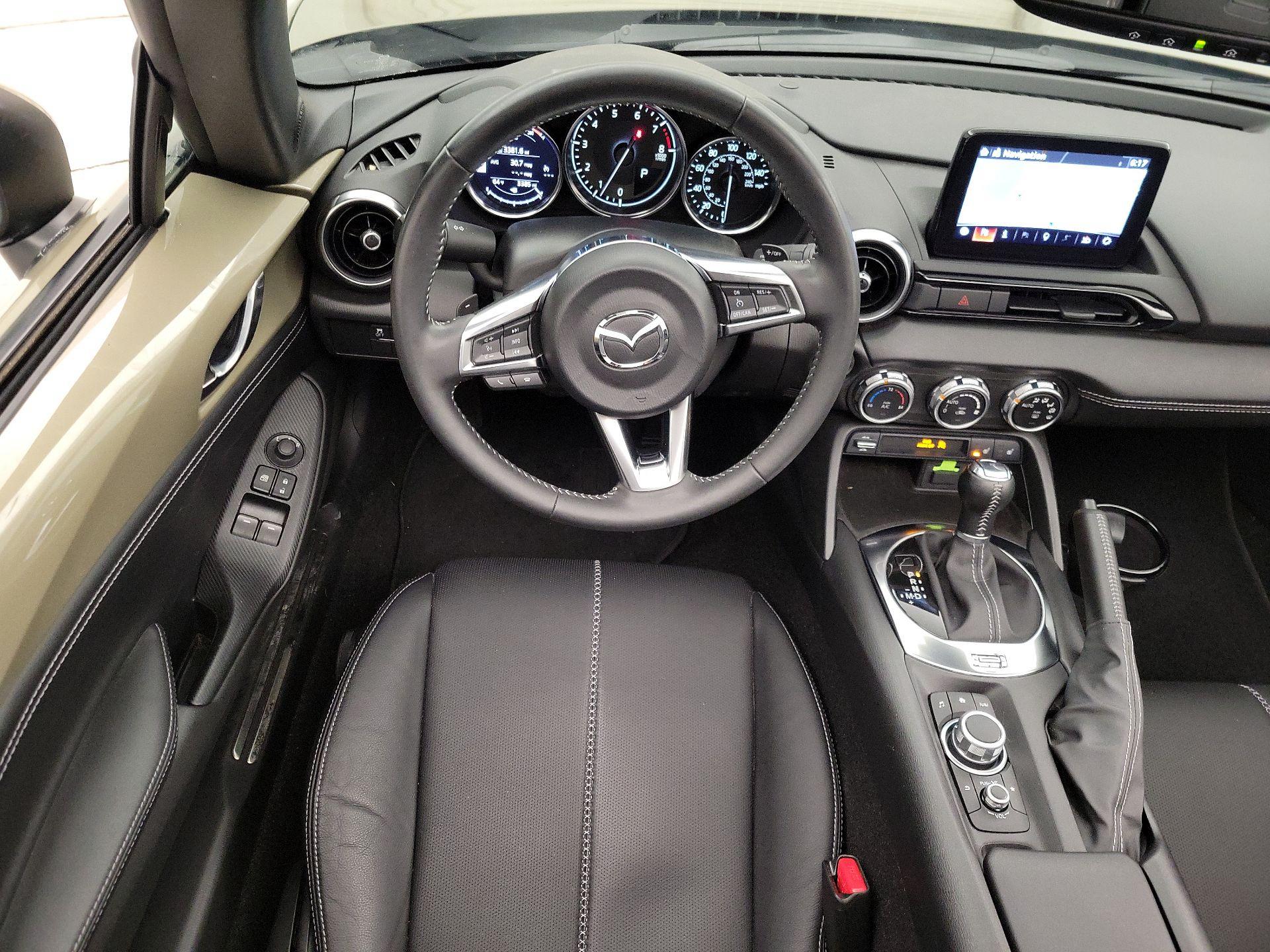 Thumbnail: 2023 Mazda MX-5 Miata - 10