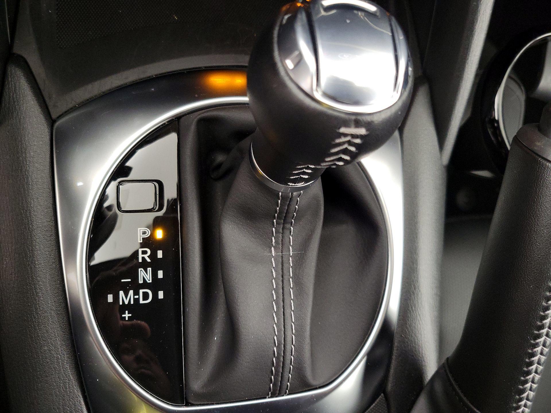 Thumbnail: 2023 Mazda MX-5 Miata - 18