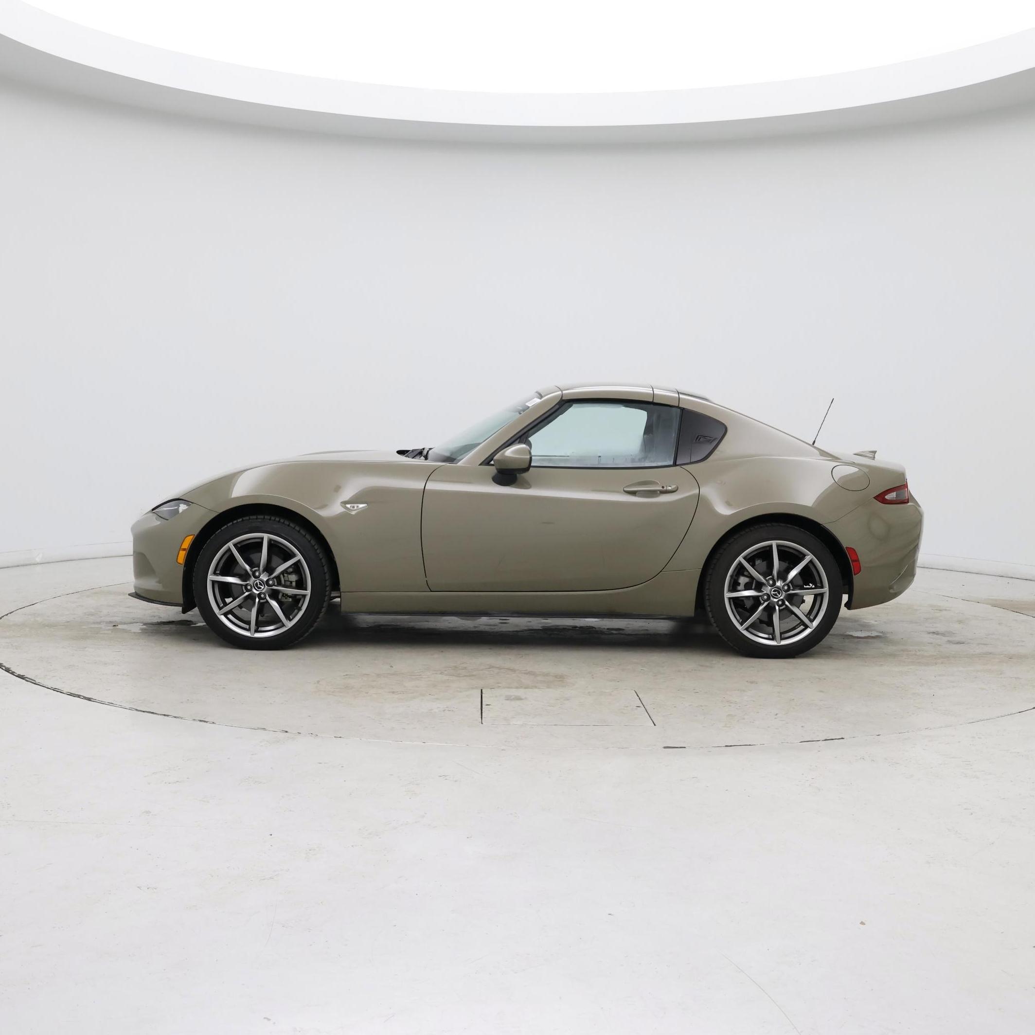 Thumbnail: 2023 Mazda MX-5 Miata - 3