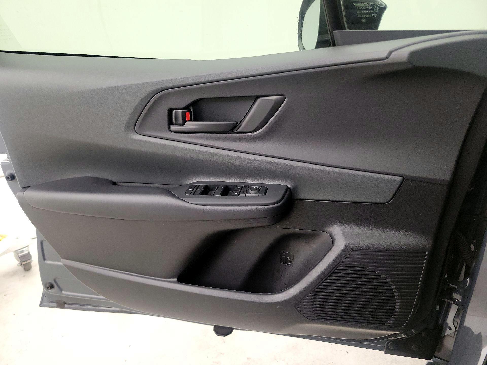 Thumbnail: 2025 Toyota Prius - 12