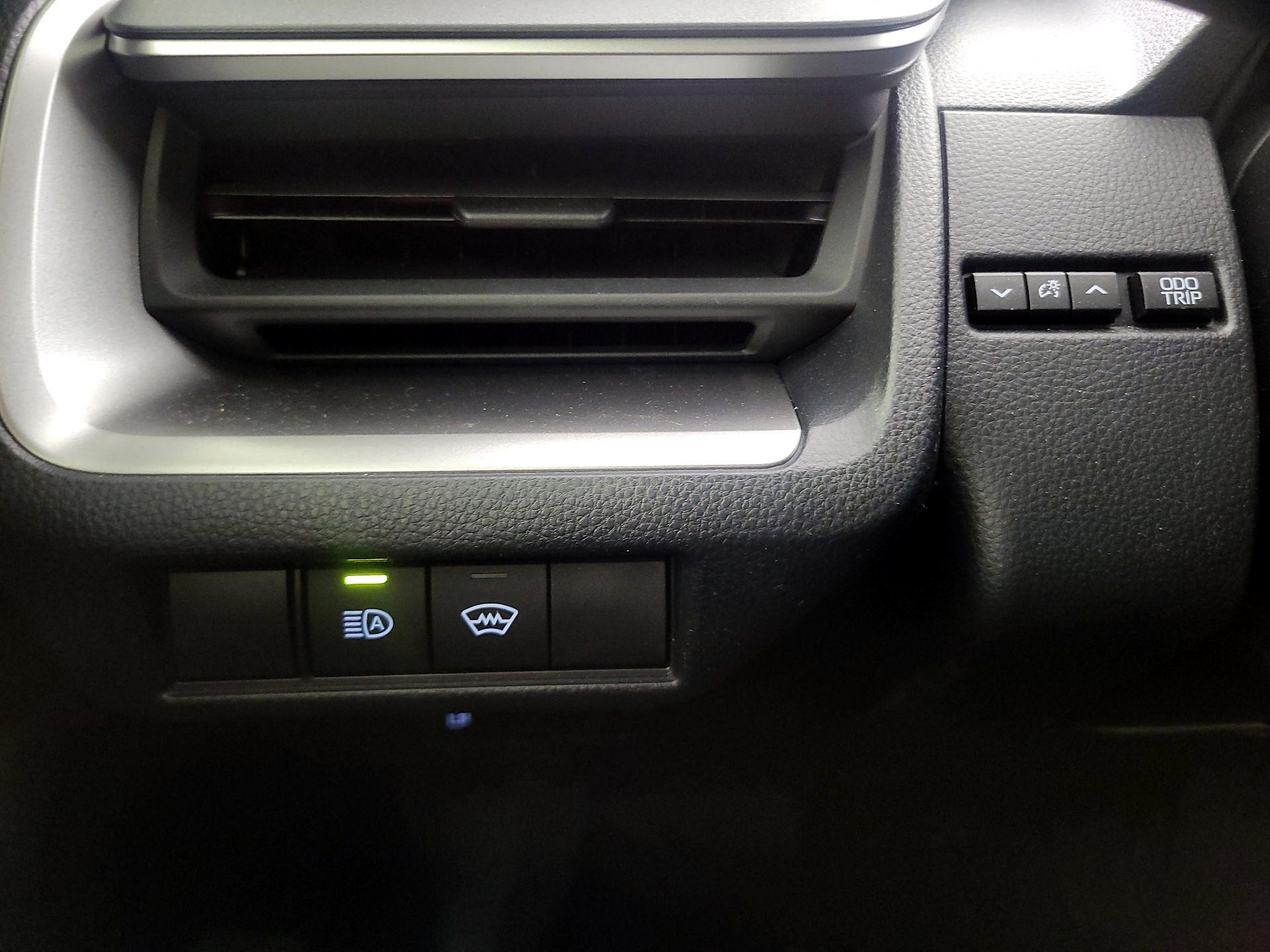 Thumbnail: 2025 Toyota Prius - 13