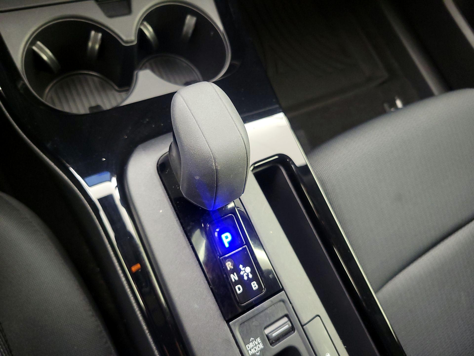 Thumbnail: 2025 Toyota Prius - 17