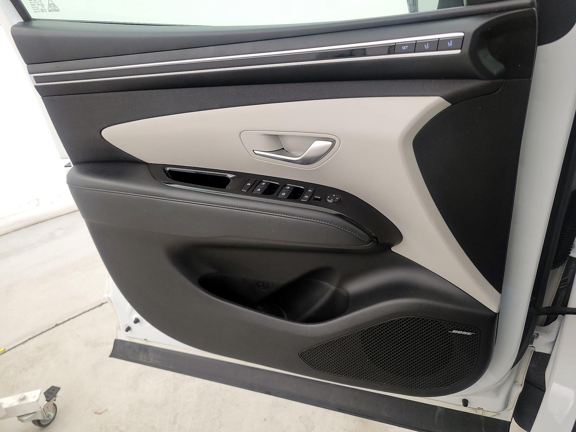 Thumbnail: 2022 Hyundai Tucson - 12