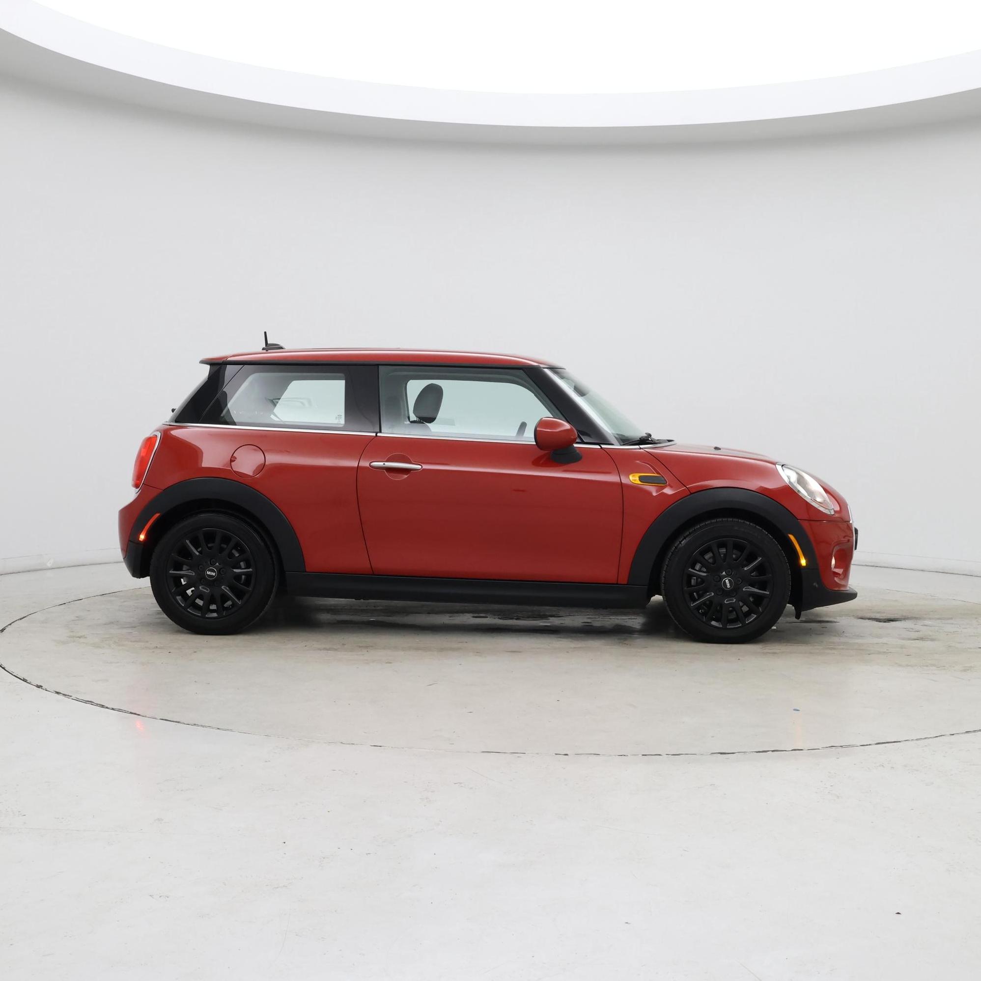 Thumbnail: 2016 MINI Cooper Hardtop - 7