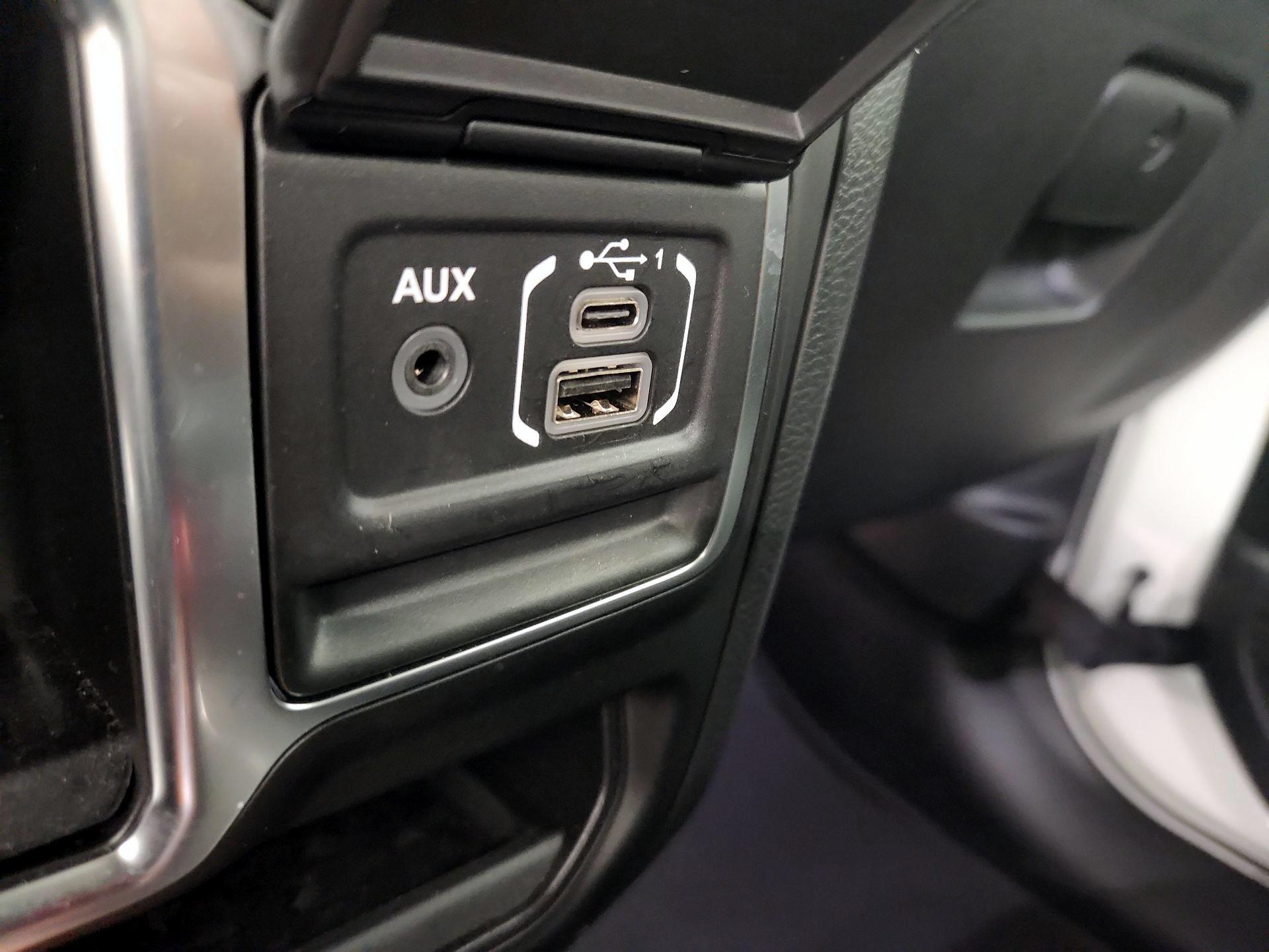 Thumbnail: 2023 Jeep Gladiator - 18