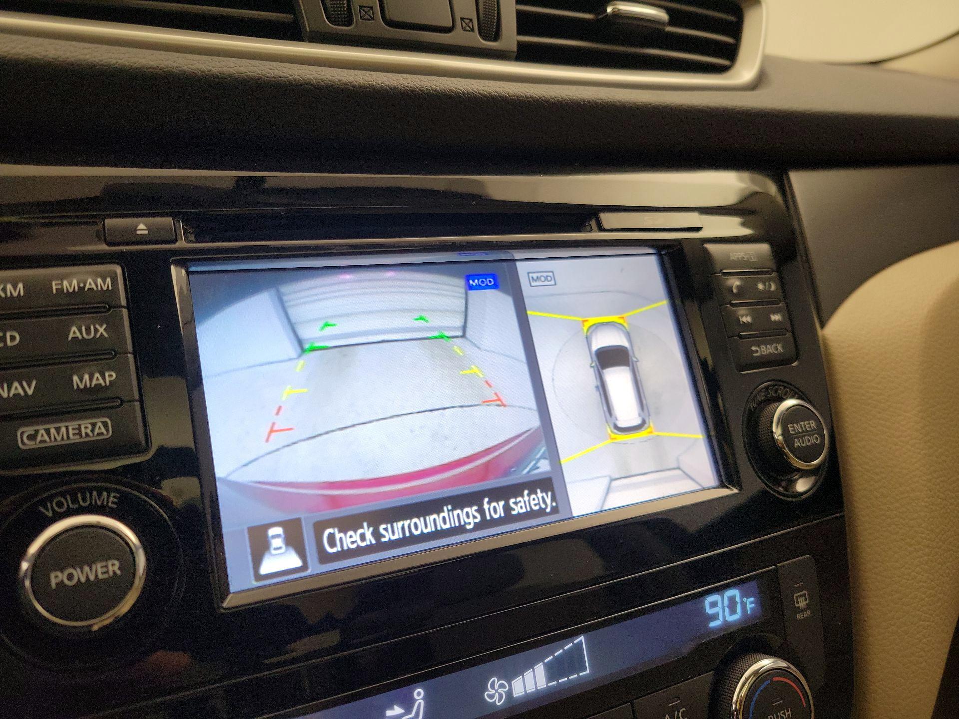 Thumbnail: 2016 Nissan Rogue - 14