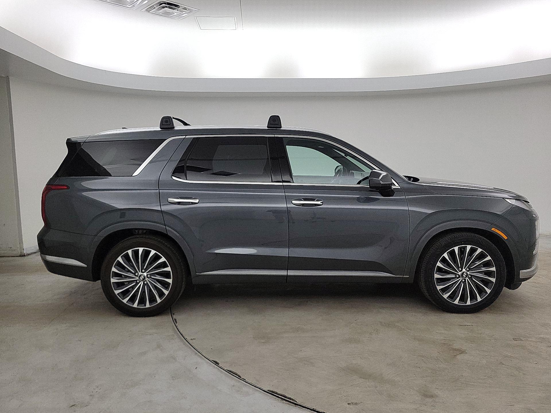 Thumbnail: 2023 Hyundai Palisade - 4