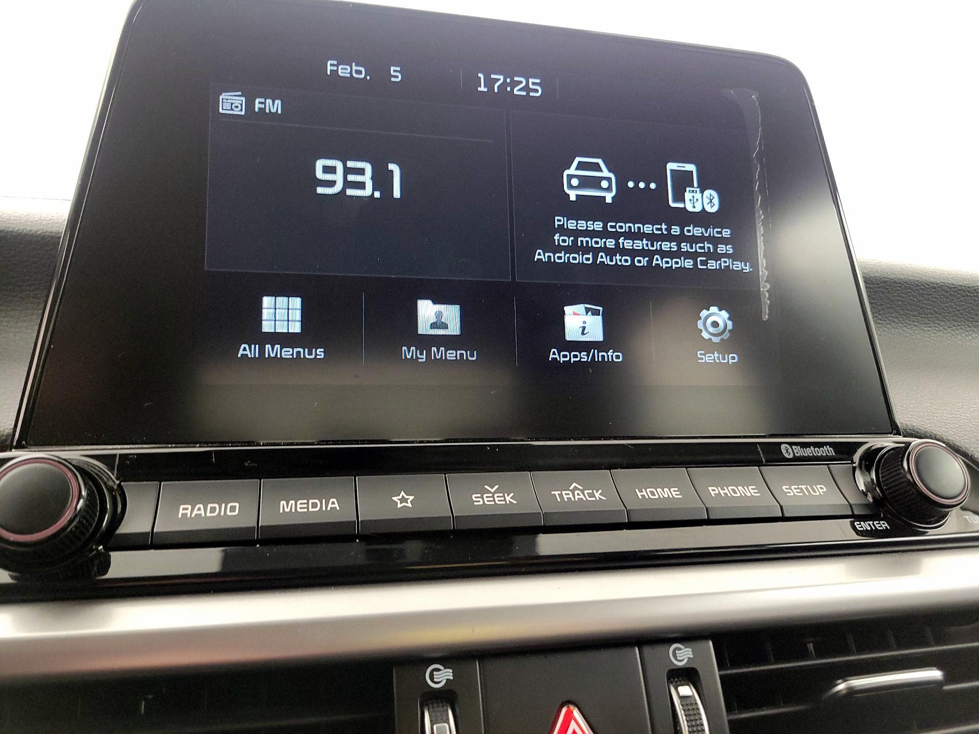 Thumbnail: 2020 Kia Forte - 15